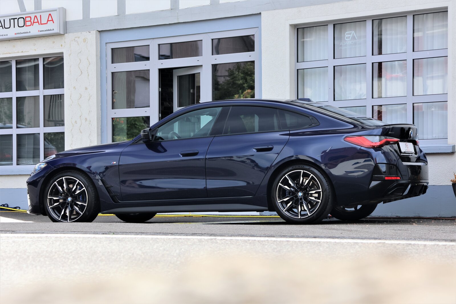 BMW M440i 48V Gran Coupé Steptronic, Hybride Léger Essence/Électricité, Occasion / Utilisé, Automatique - 2