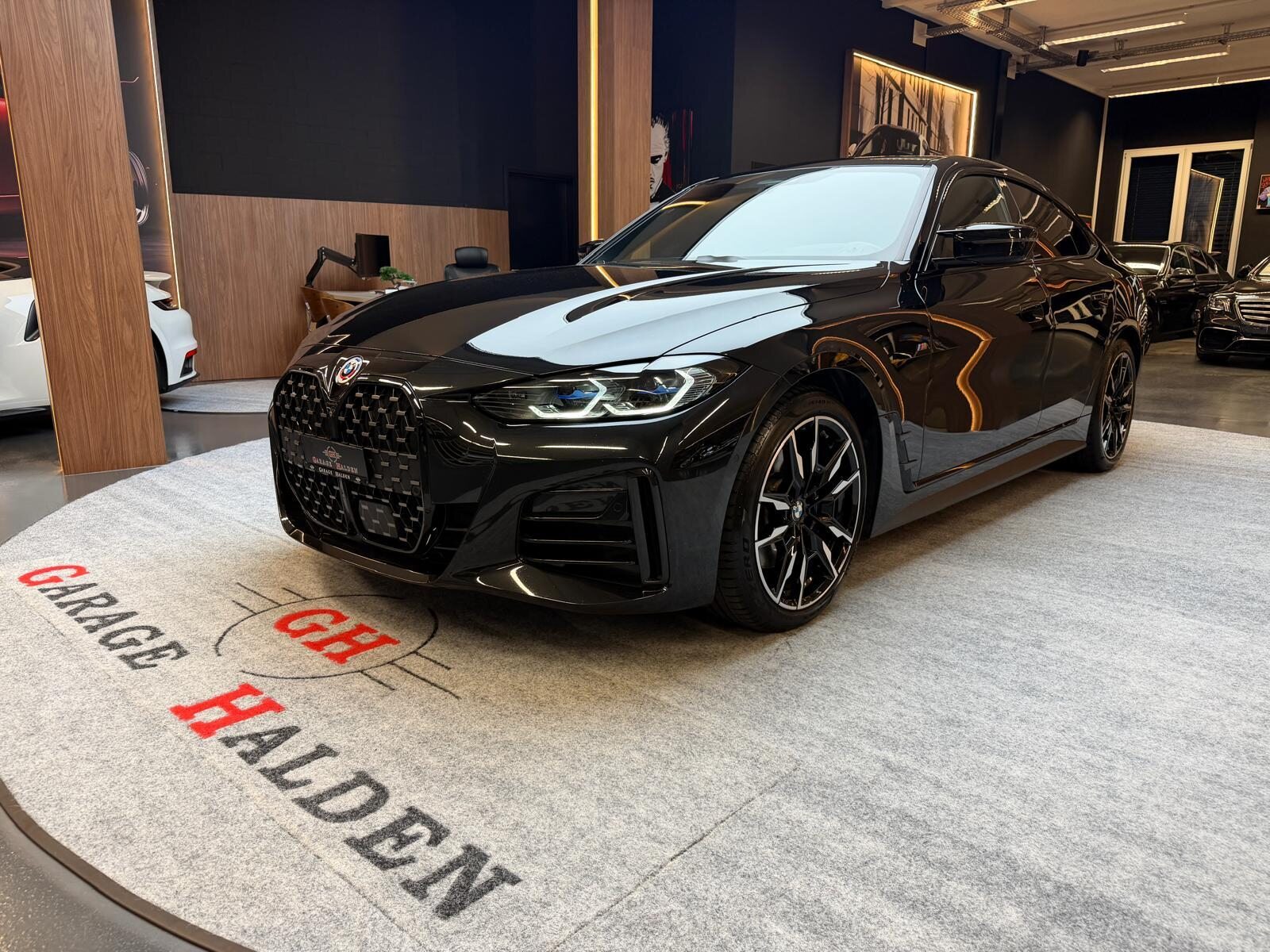 BMW M440i xDrive Gran Coupé, Mild-Hybrid Petrol/Electric, Second hand / Used, Automatic - 4