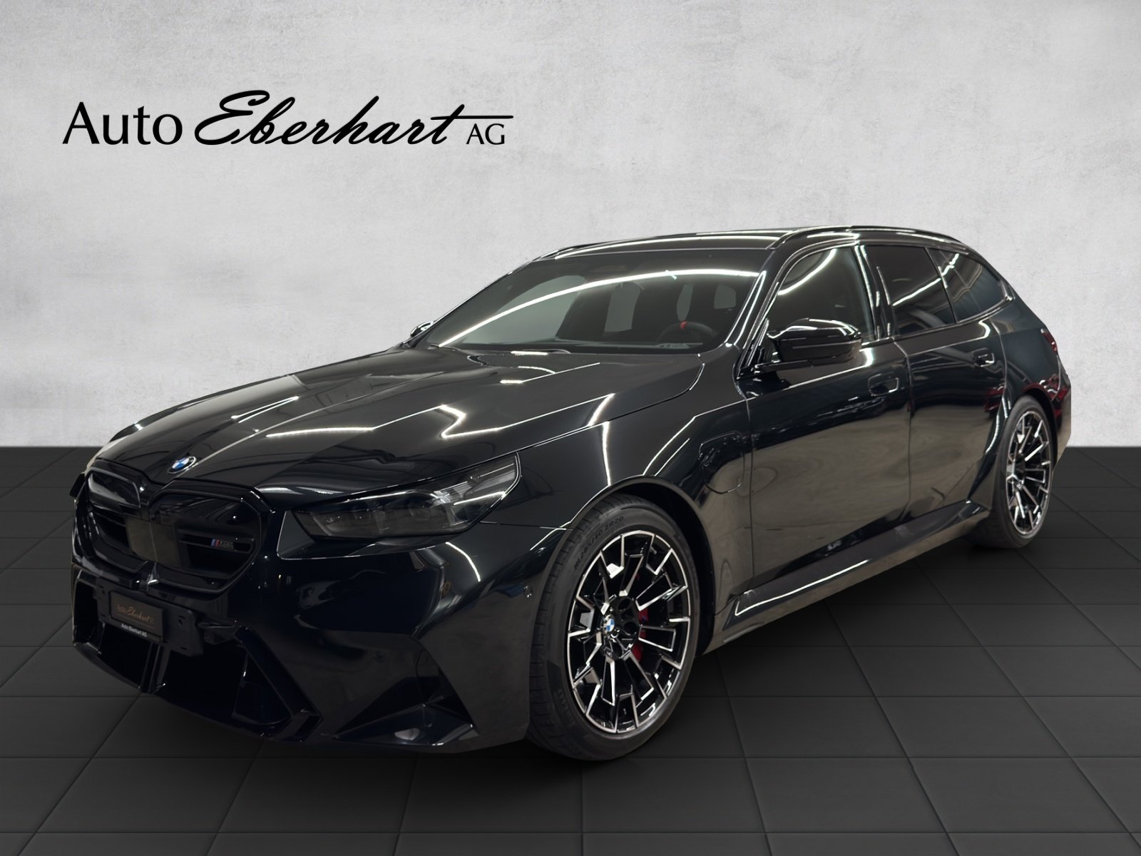 BMW M5 xDrive Touring
