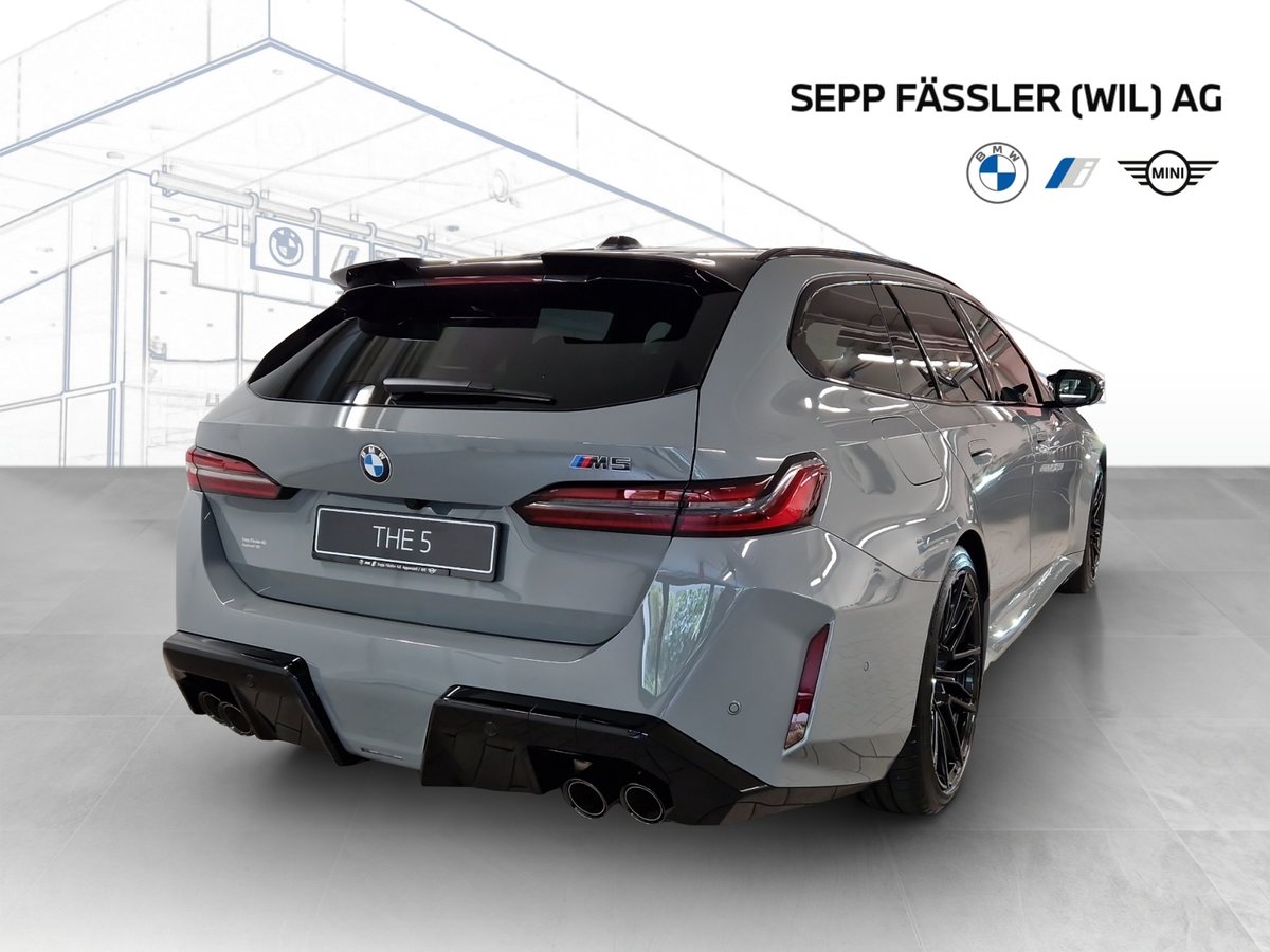 BMW M5 Touring, Plug-in-Hybrid Petrol/Electric, New car, Automatic - 2