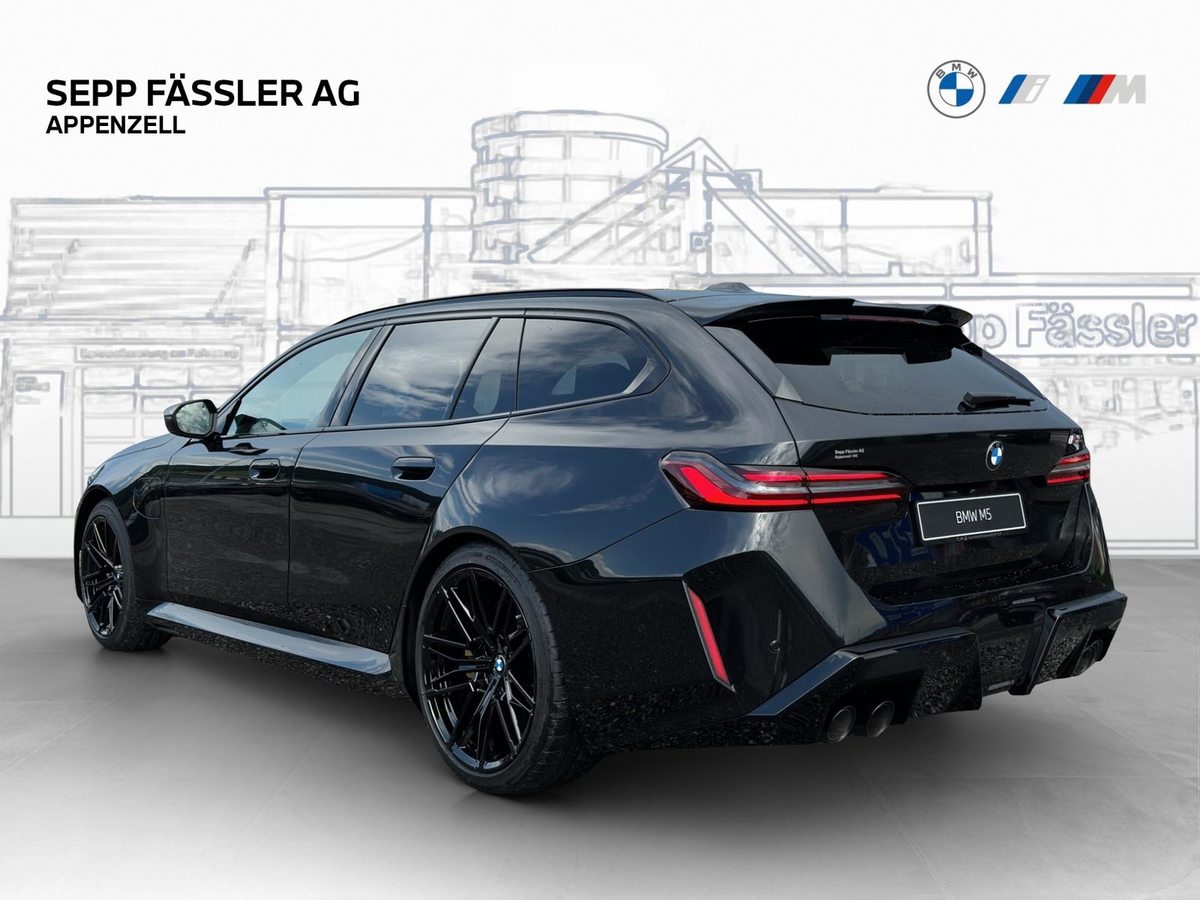 BMW M5 xDrive Touring, Plug-in-Hybrid Petrol/Electric, New car, Automatic - 3