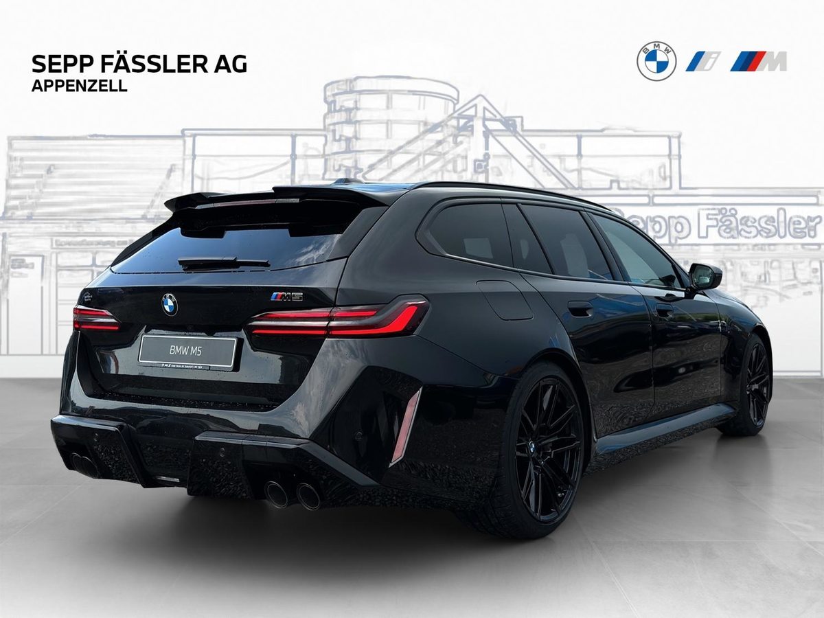 BMW M5 xDrive Touring, Plug-in-Hybrid Petrol/Electric, New car, Automatic - 5