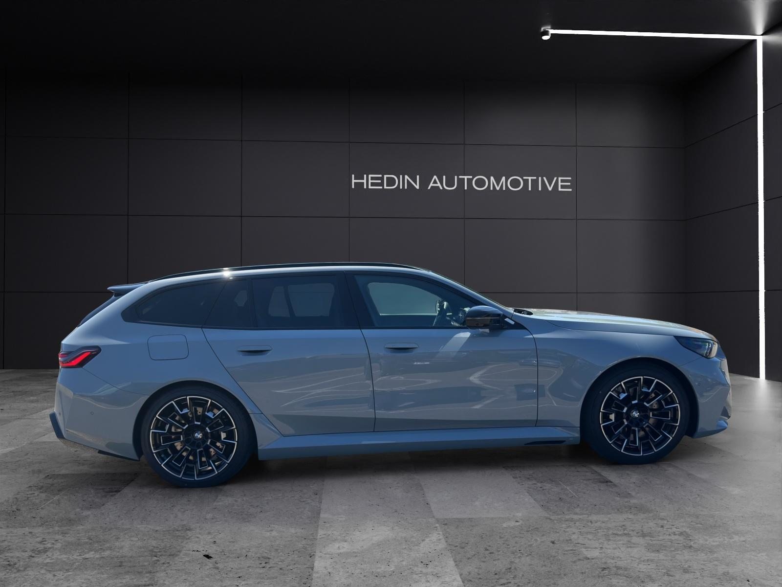BMW M5 xDrive Touring, Plug-in-Hybrid Petrol/Electric, New car, Automatic - 5