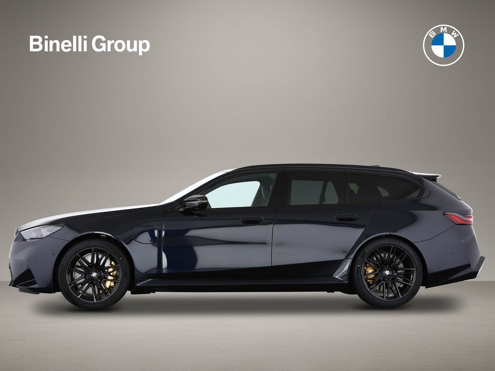 BMW M5 Touring, Plug-in-Hybrid Benzina/Elettrica, Auto nuove, Automatico - 2