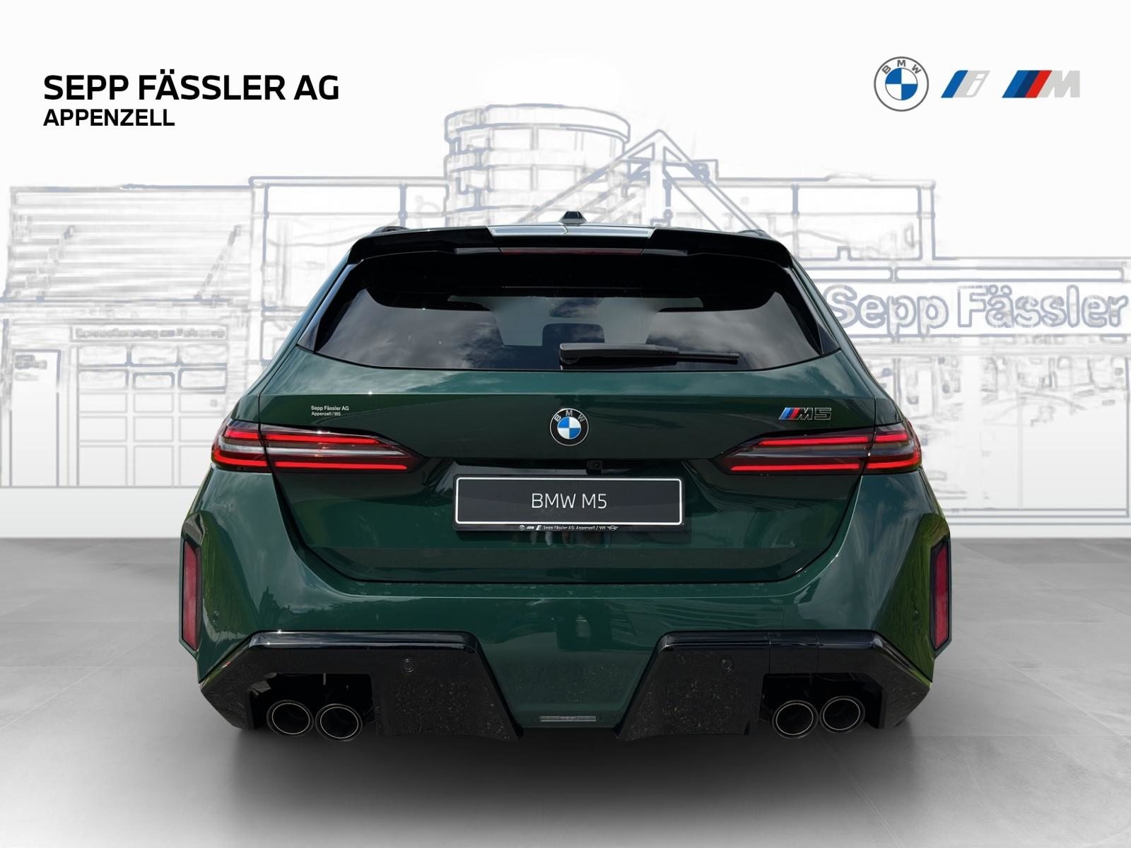 BMW M5 xDrive Touring, Plug-in-Hybrid Petrol/Electric, New car, Automatic - 4