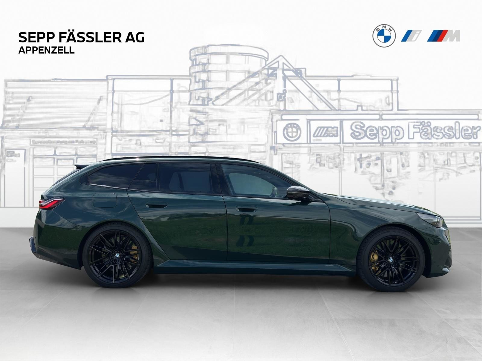 BMW M5 xDrive Touring, Plug-in-Hybrid Petrol/Electric, New car, Automatic - 6