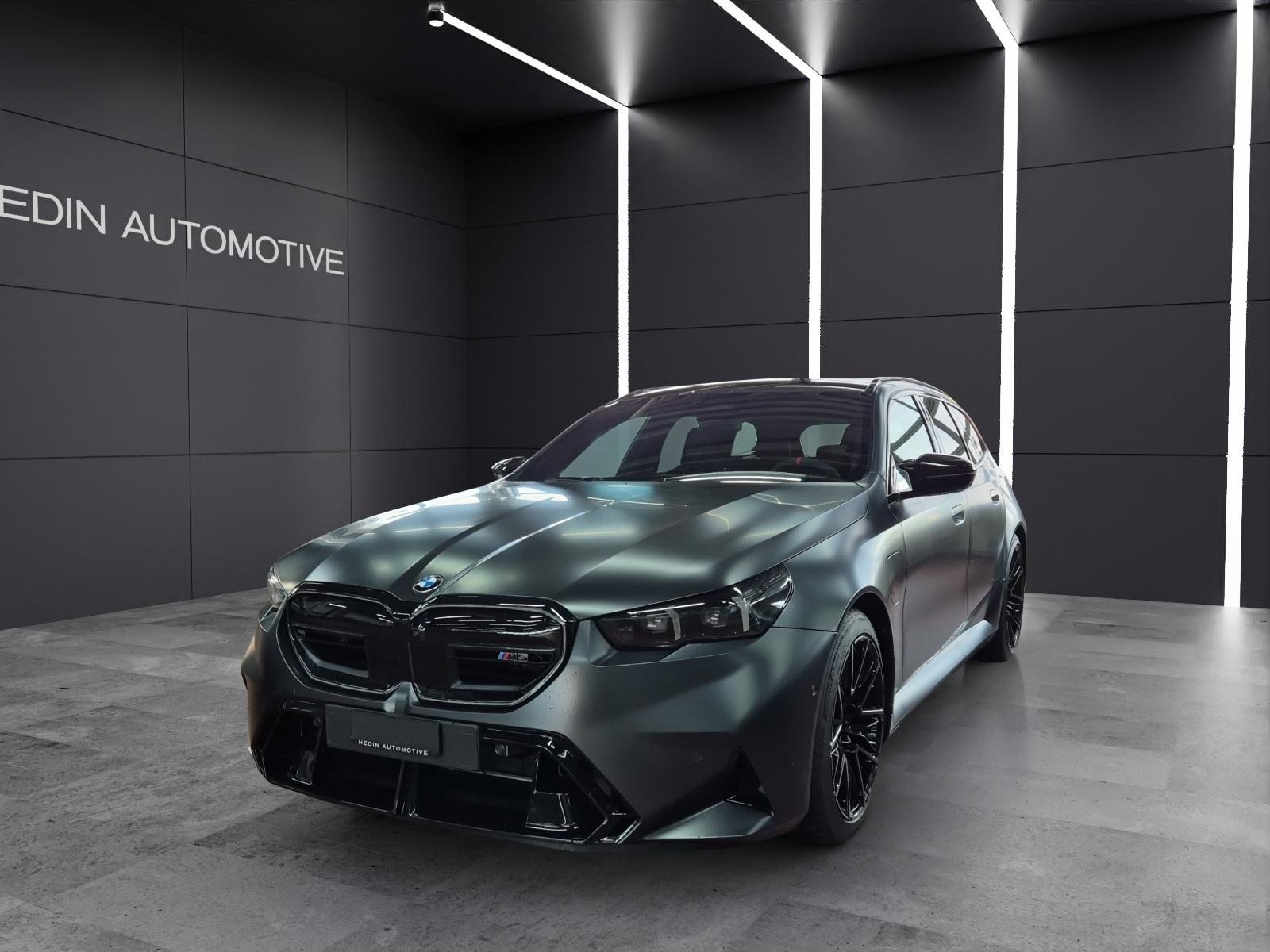 BMW M5 xDrive Touring, Plug-in-Hybrid Petrol/Electric, New car, Automatic