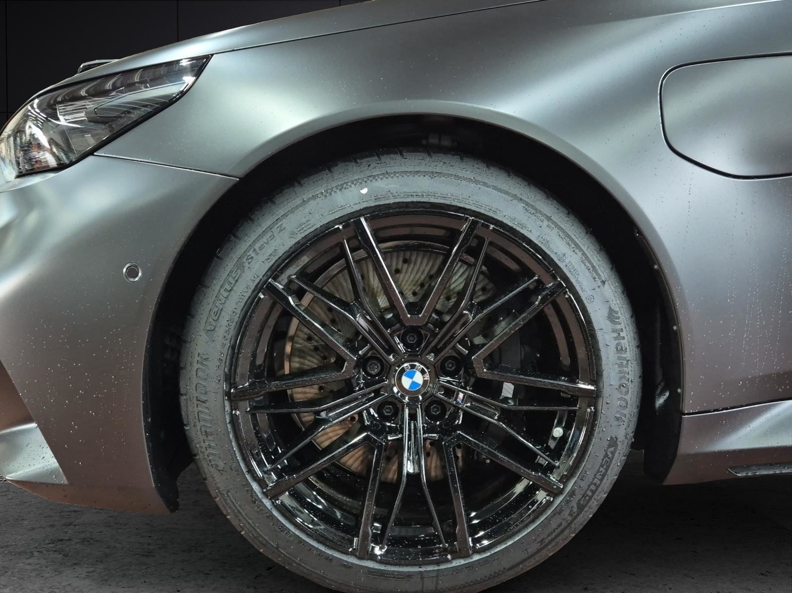 BMW M5 xDrive Touring, Plug-in-Hybrid Petrol/Electric, New car, Automatic - 4