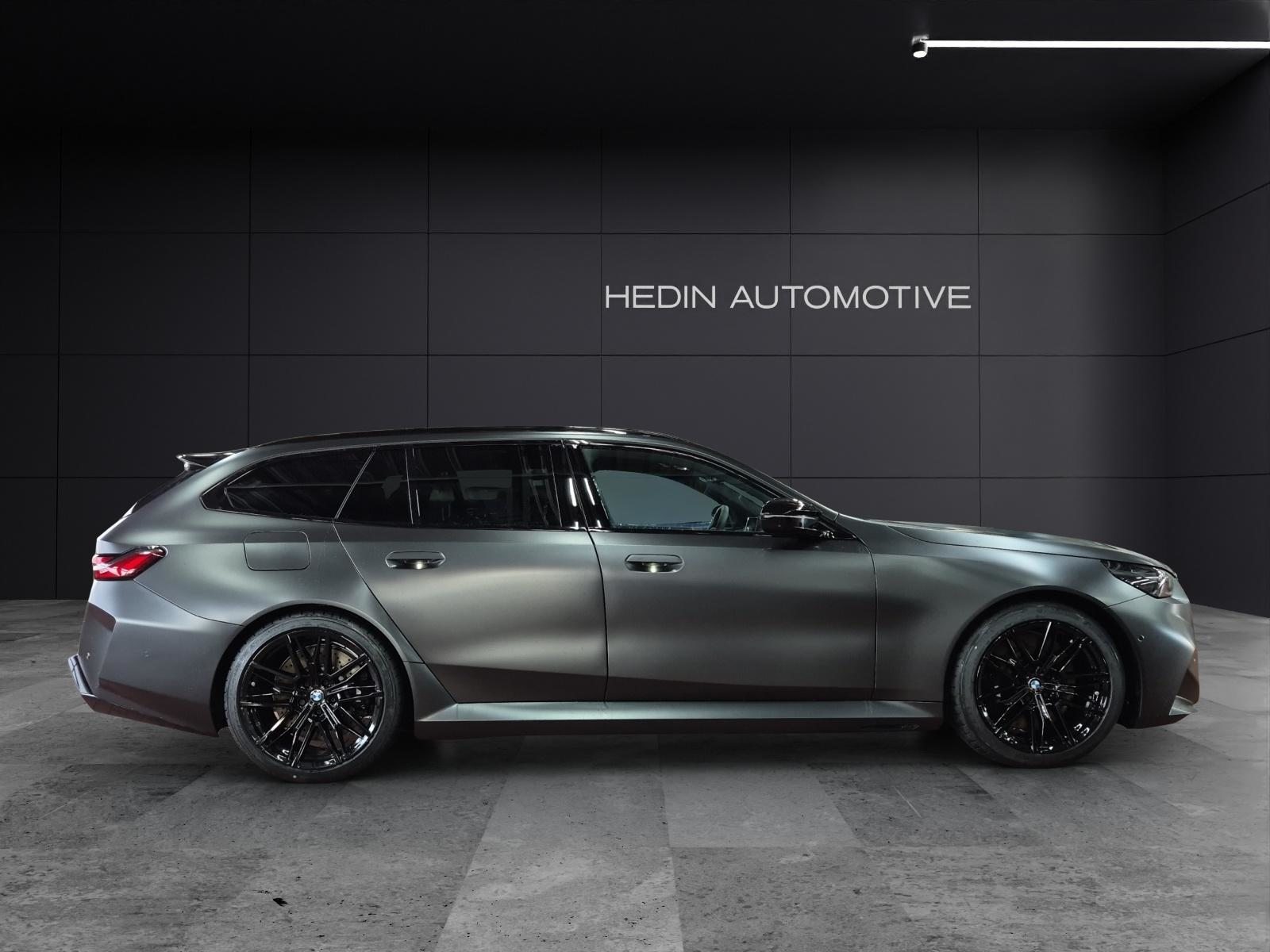 BMW M5 xDrive Touring, Plug-in-Hybrid Petrol/Electric, New car, Automatic - 5