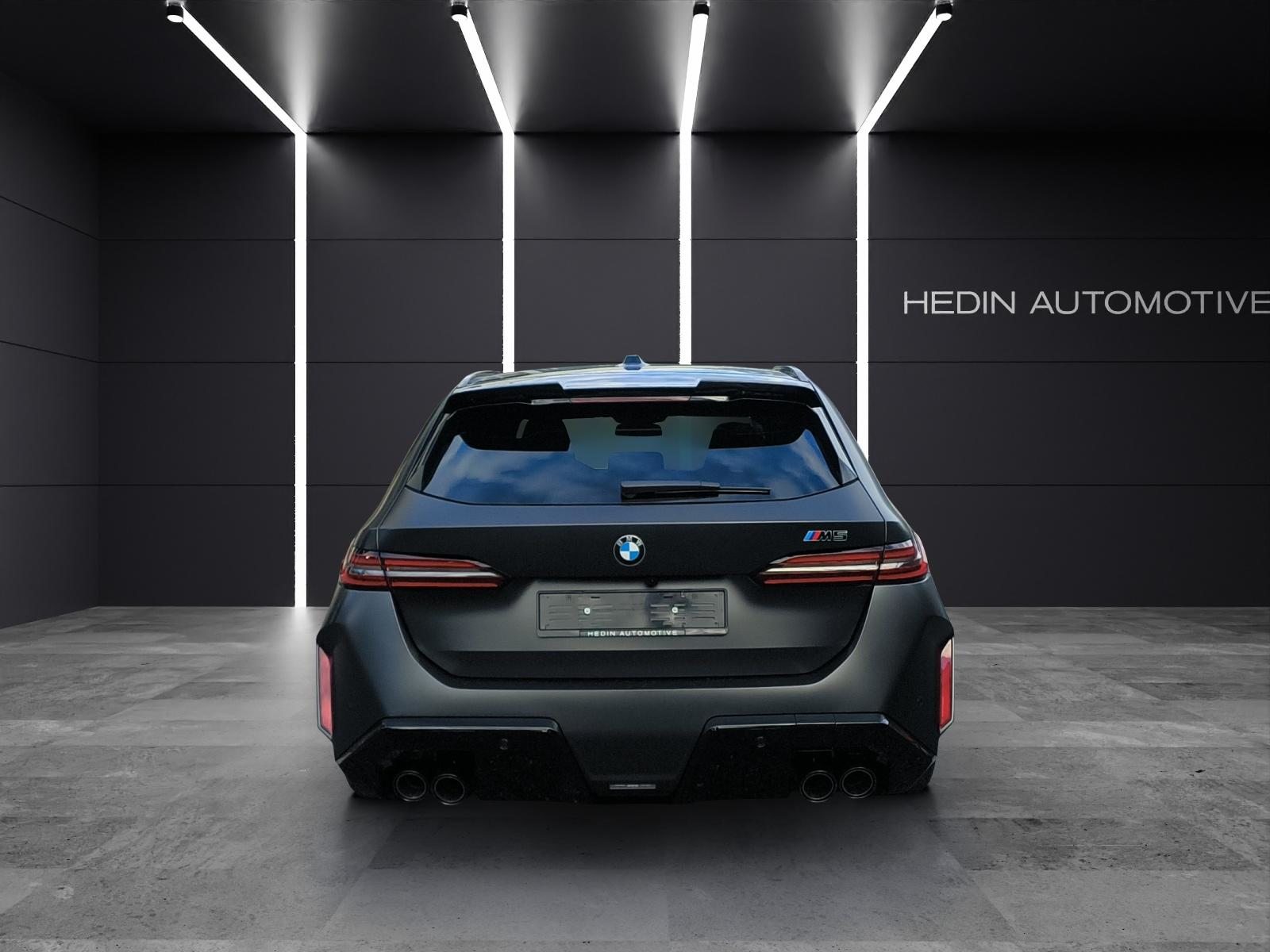 BMW M5 xDrive Touring, Hybride Rechargeable Essence/Électricité, Voiture nouvelle, Automatique - 4