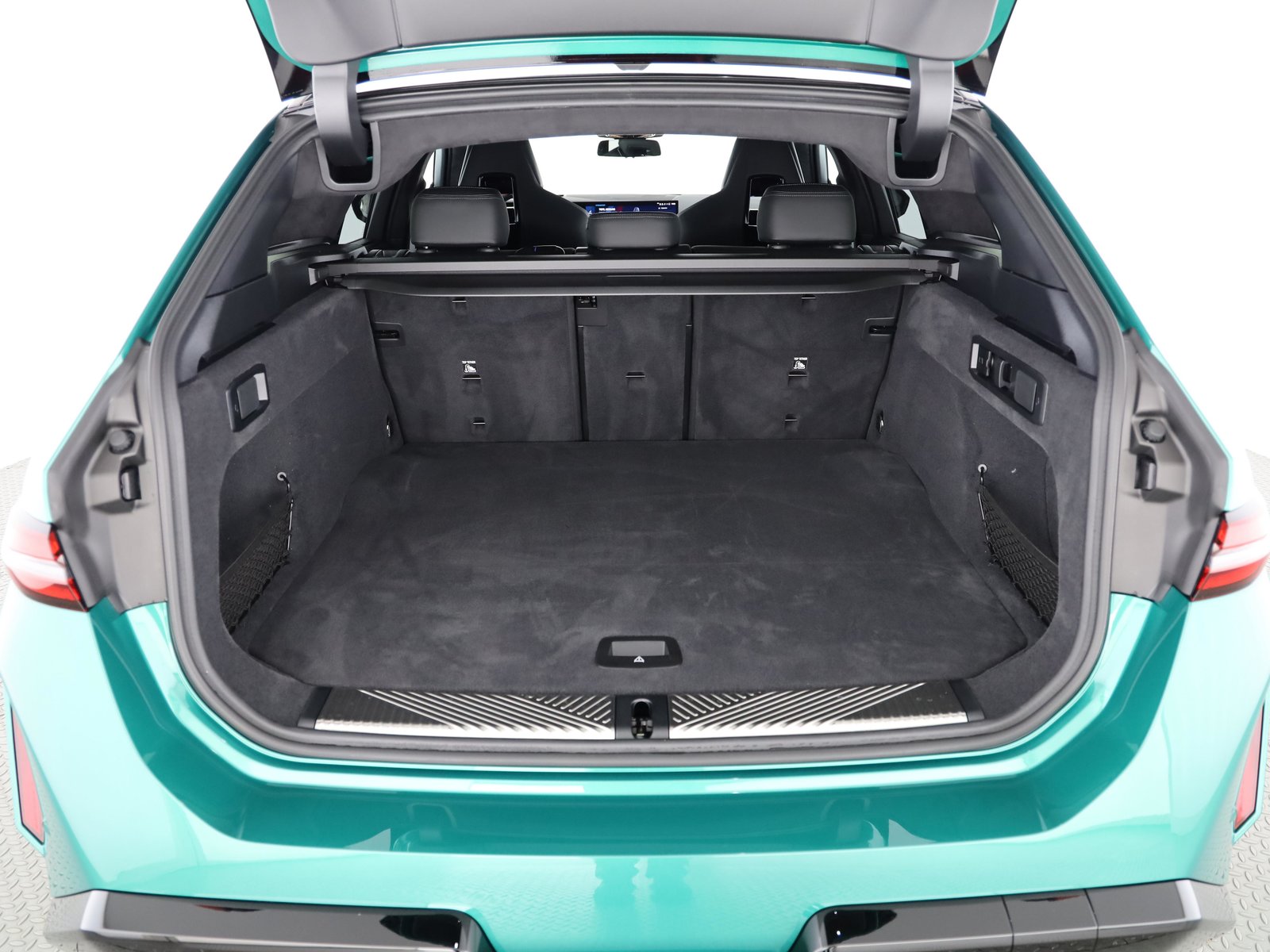 BMW M5 Touring, Hybride Rechargeable Essence/Électricité, Voiture nouvelle, Automatique - 7