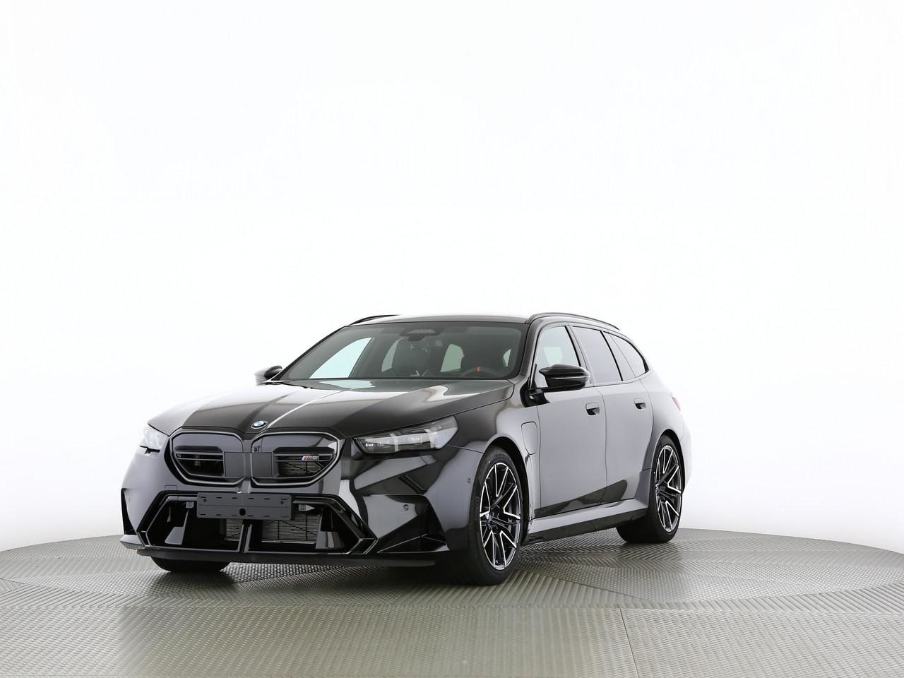 BMW M5 xDrive Touring