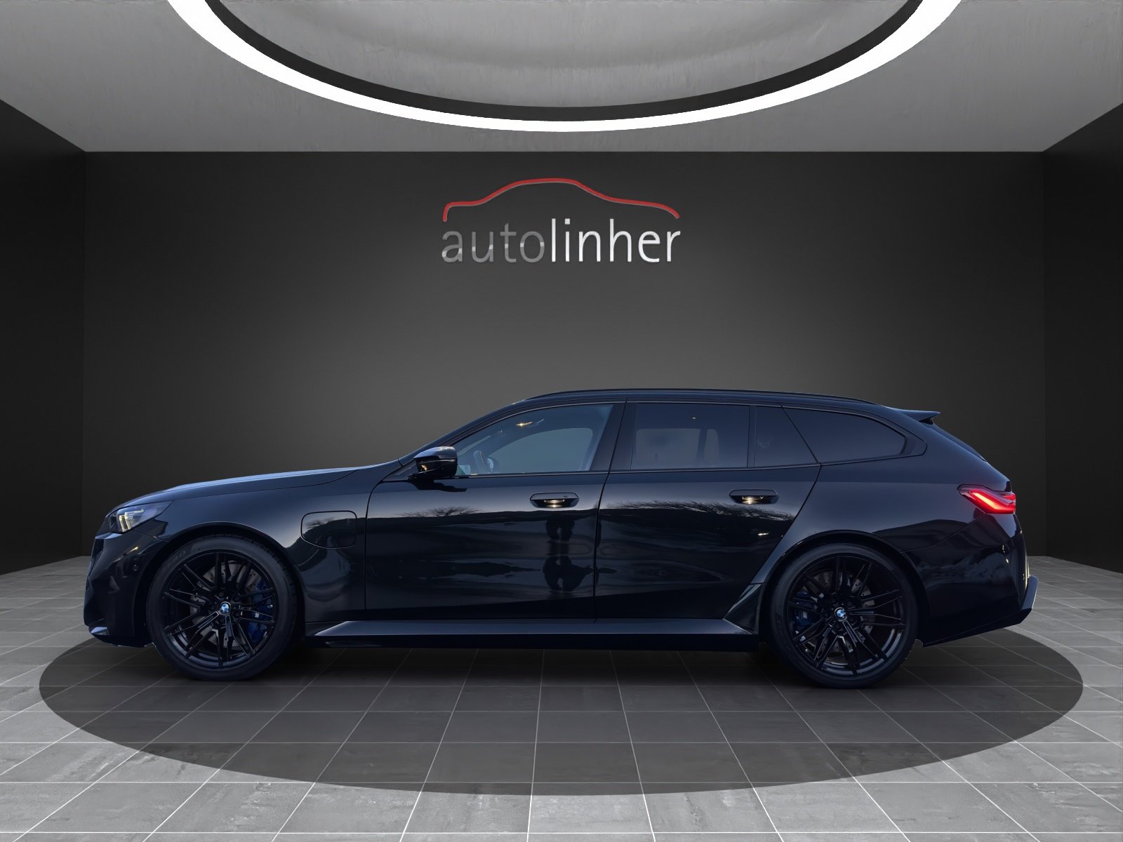 BMW M5 Touring, Plug-in-Hybrid Benzin/Elektro, Neuwagen, Automatik - 2