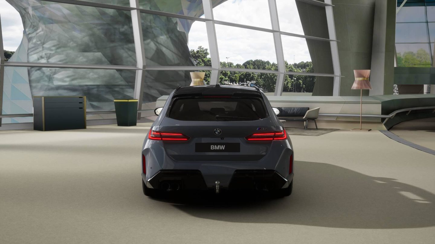 BMW M5 xDrive Touring, Plug-in-Hybrid Petrol/Electric, New car, Automatic - 5