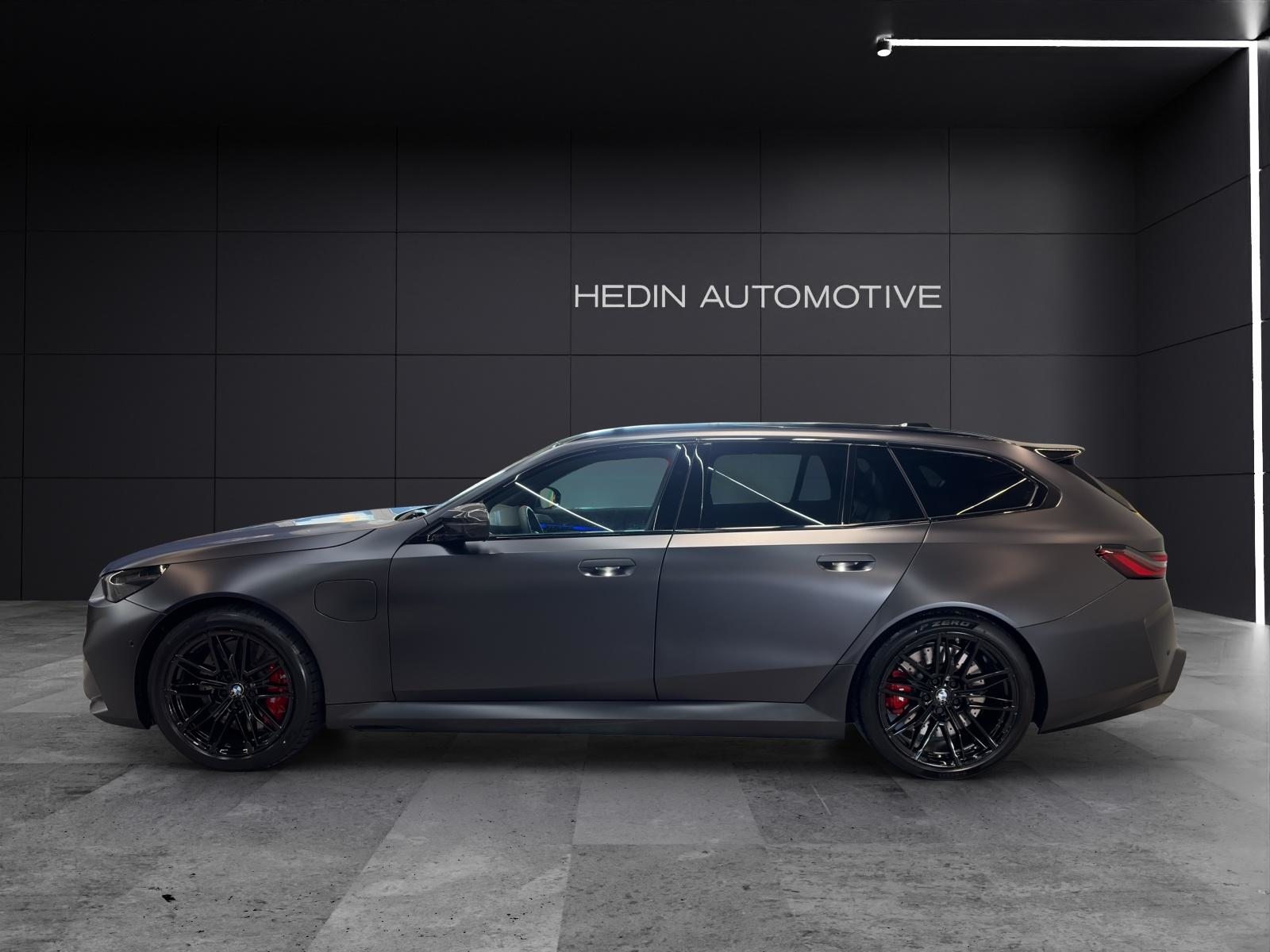 BMW M5 xDrive Touring, Hybride Rechargeable Essence/Électricité, Voiture nouvelle, Automatique - 2
