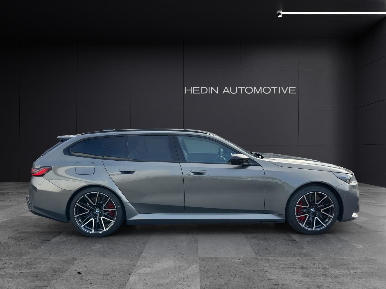 BMW M5 xDrive Touring, Hybride Rechargeable Essence/Électricité, Voiture nouvelle, Automatique - 5