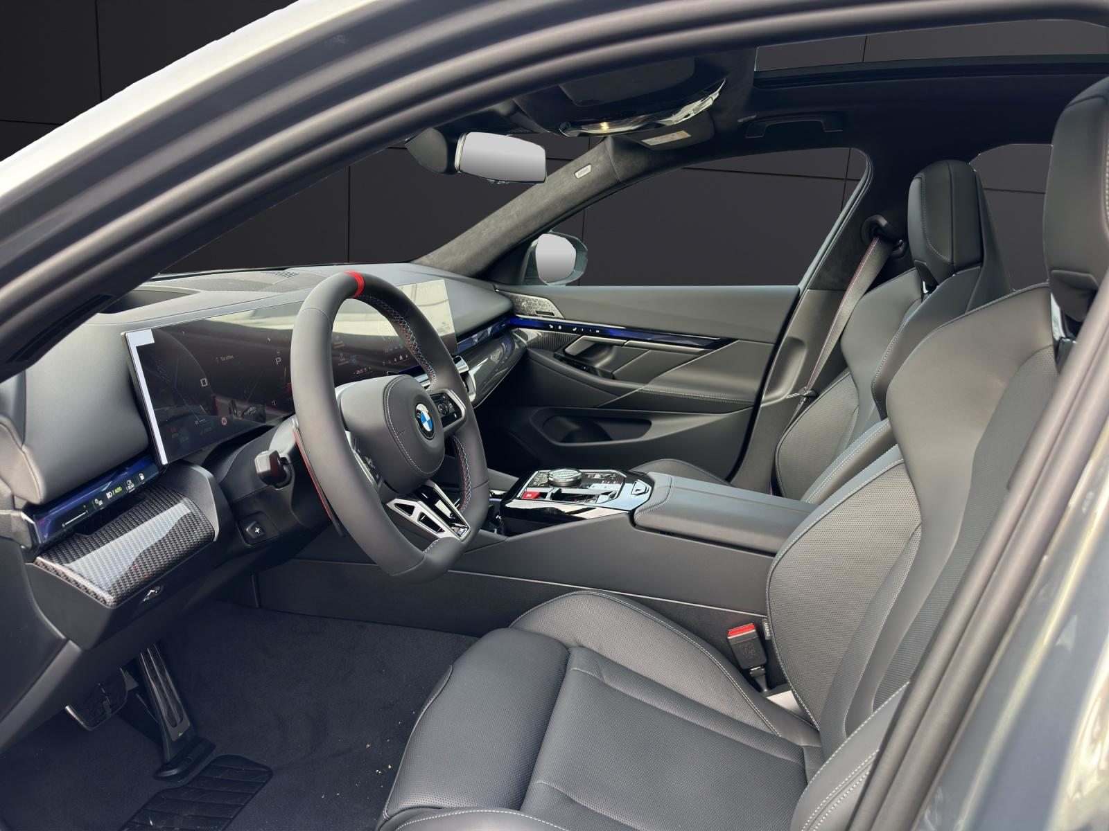 BMW M5 xDrive Touring, Hybride Rechargeable Essence/Électricité, Voiture nouvelle, Automatique - 6