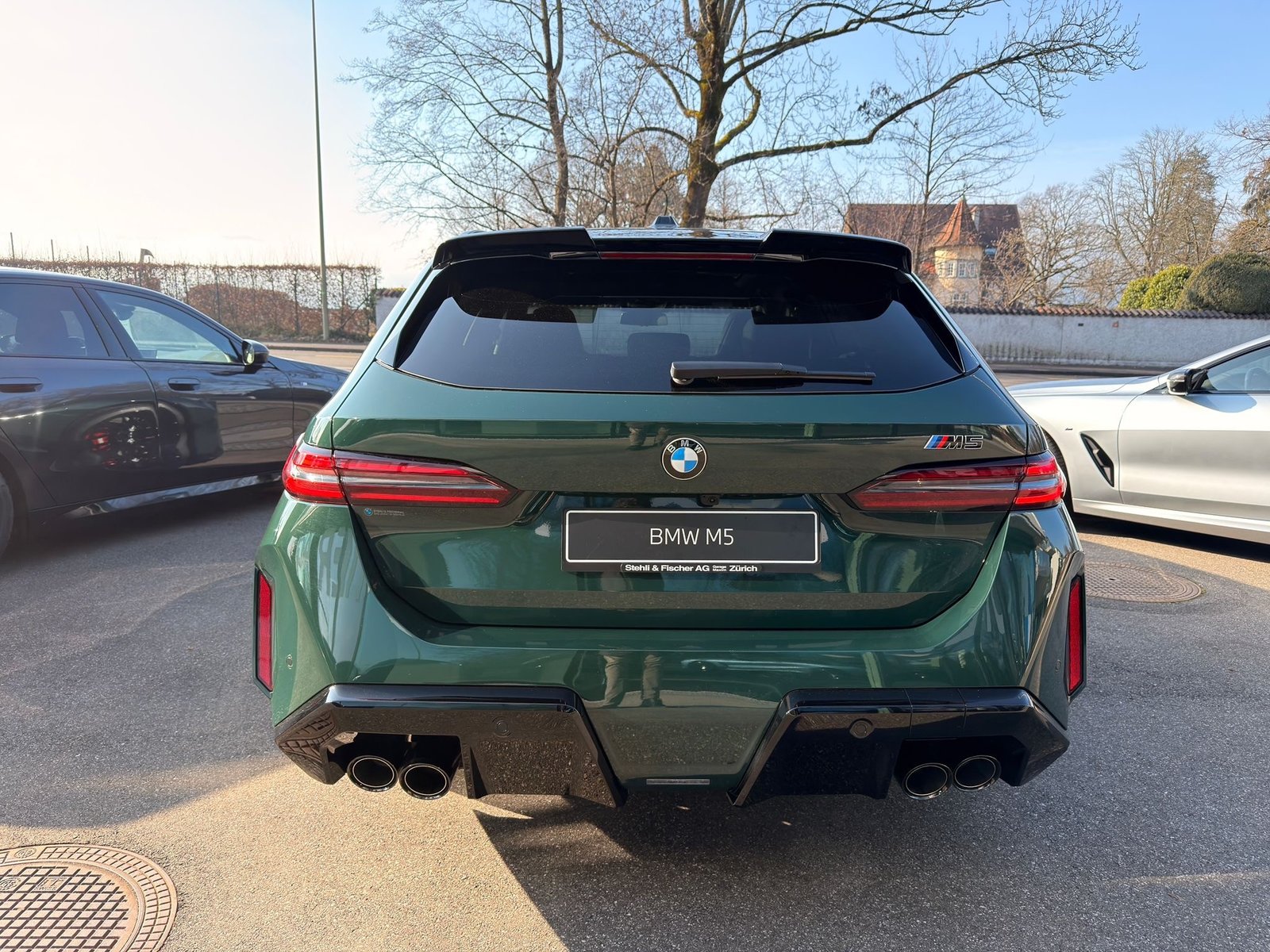 BMW M5 Touring, Plug-in-Hybrid Petrol/Electric, New car, Automatic - 3