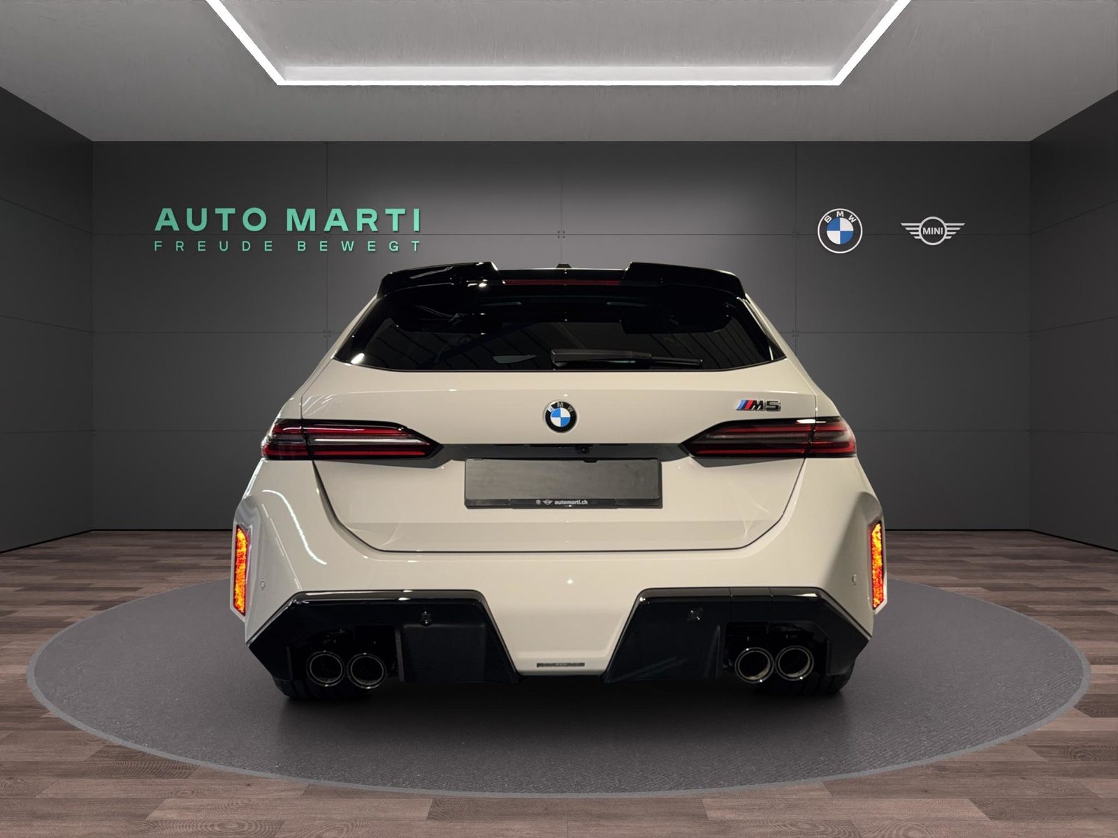 BMW M5 xDrive Touring, Hybride Rechargeable Essence/Électricité, Voiture nouvelle, Automatique - 3