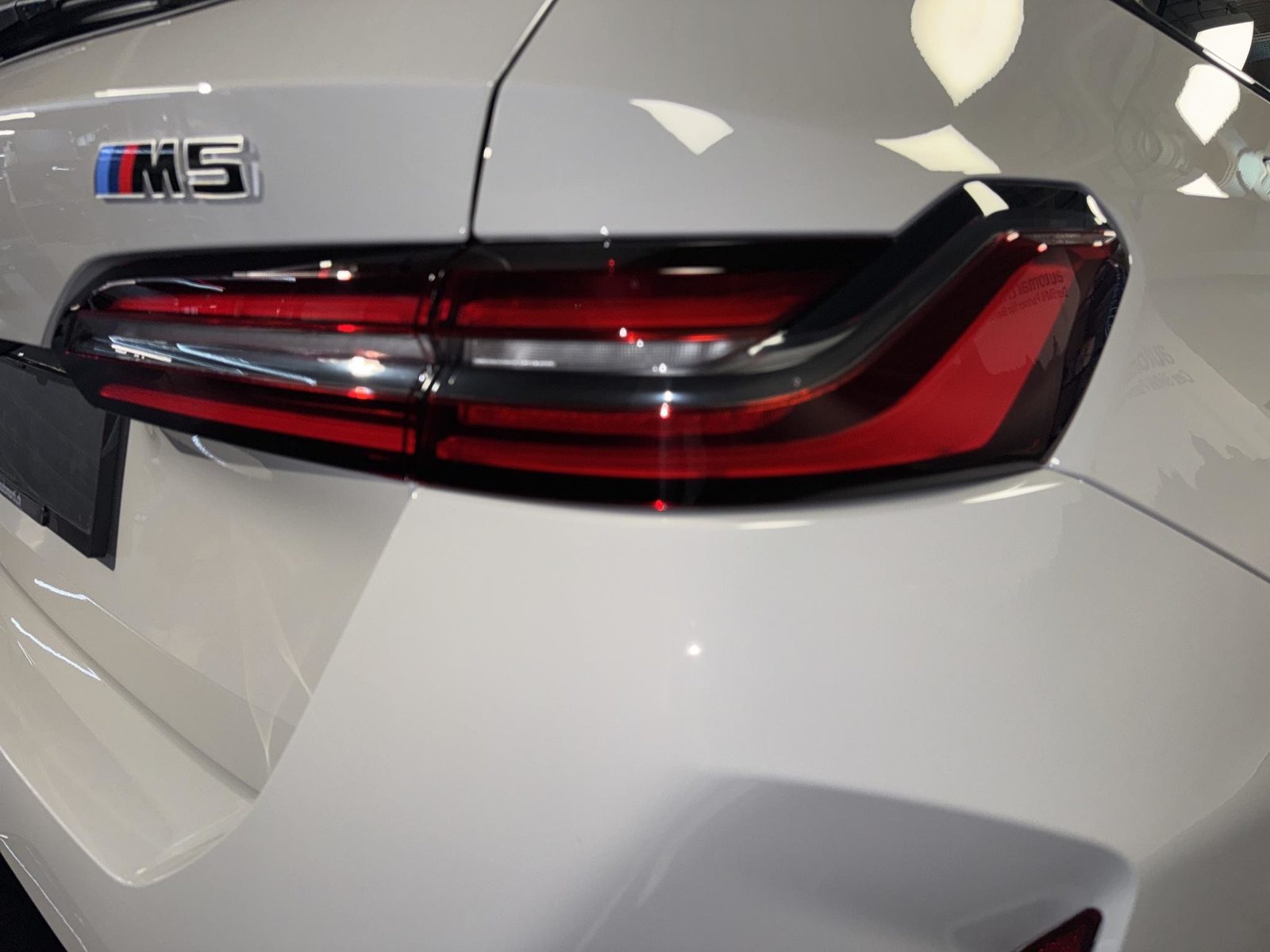 BMW M5 xDrive Touring, Hybride Rechargeable Essence/Électricité, Voiture nouvelle, Automatique - 6
