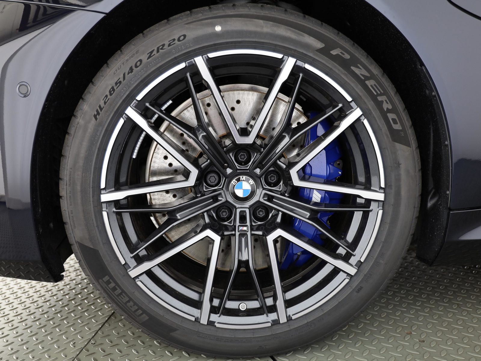 BMW M5 xDrive Touring, Plug-in-Hybrid Petrol/Electric, New car, Automatic - 7