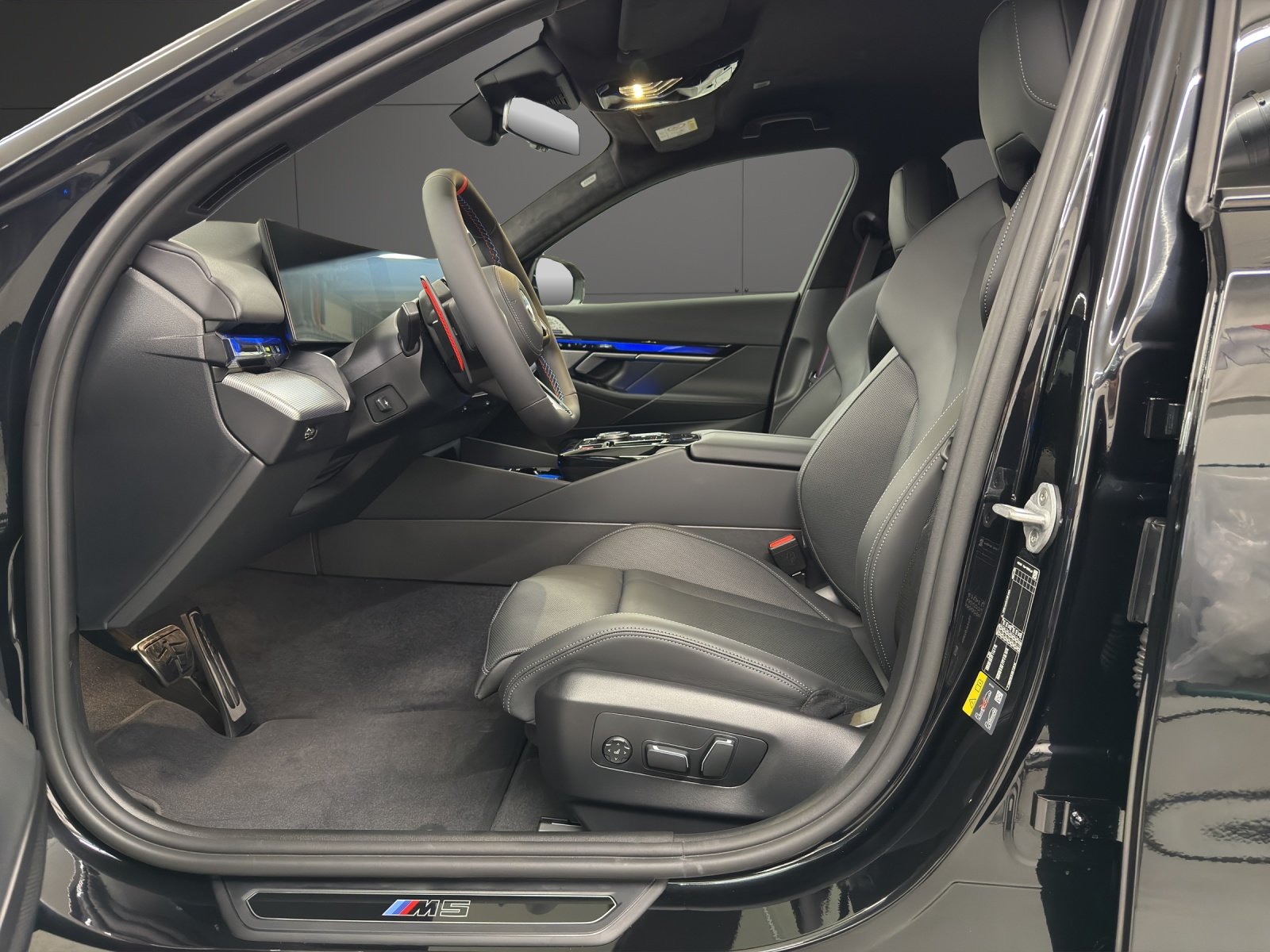 BMW M5 Touring, Plug-in-Hybrid Benzina/Elettrica, Auto nuove, Automatico - 7
