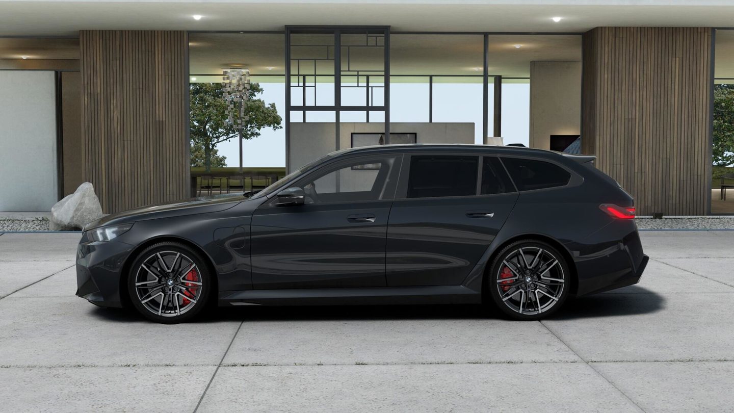 BMW M5 xDrive Touring, Plug-in-Hybrid Benzina/Elettrica, Auto nuove, Automatico - 2