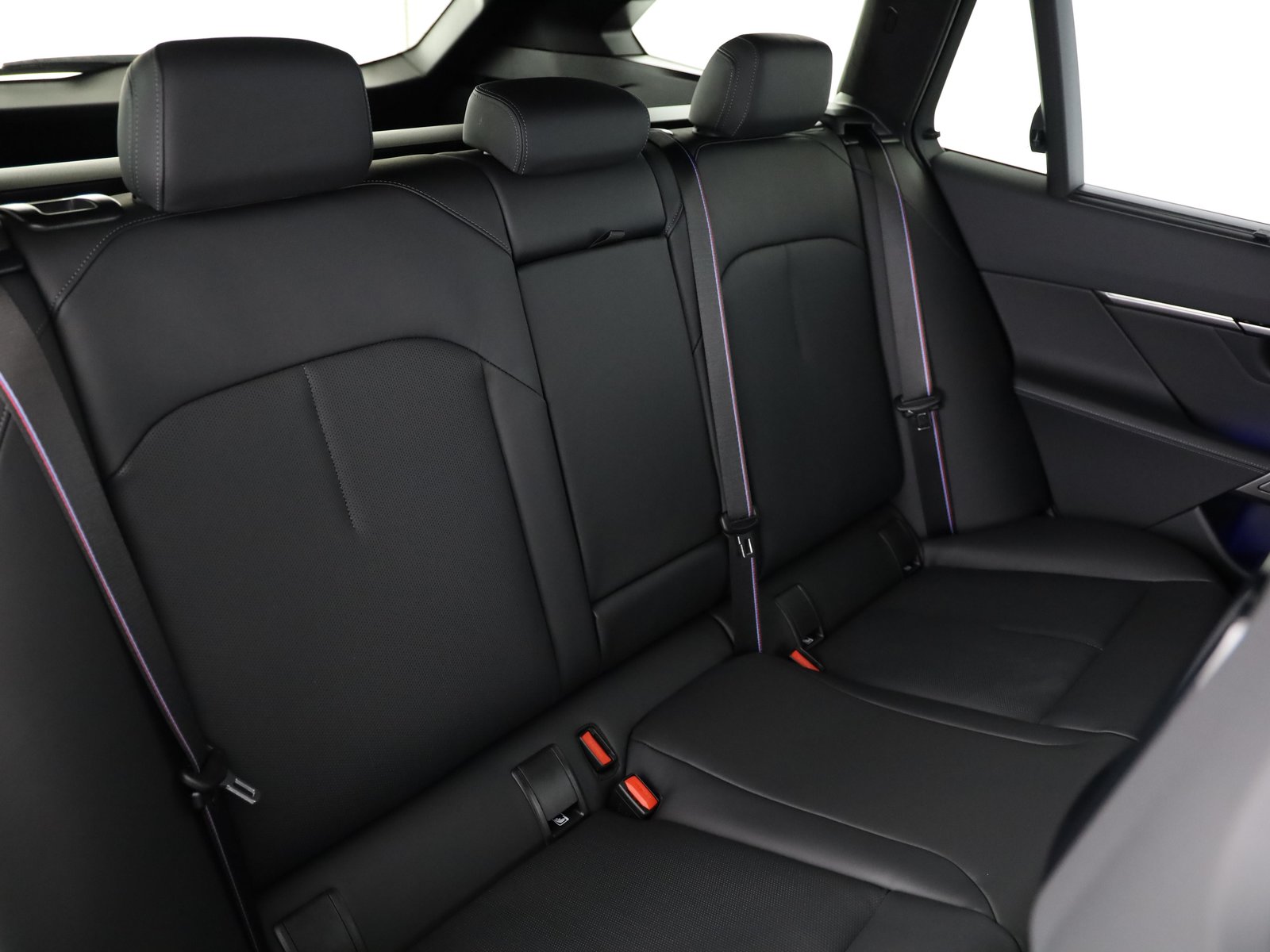 BMW M5 Touring, Plug-in-Hybrid Benzin/Elektro, Neuwagen, Automatik - 6