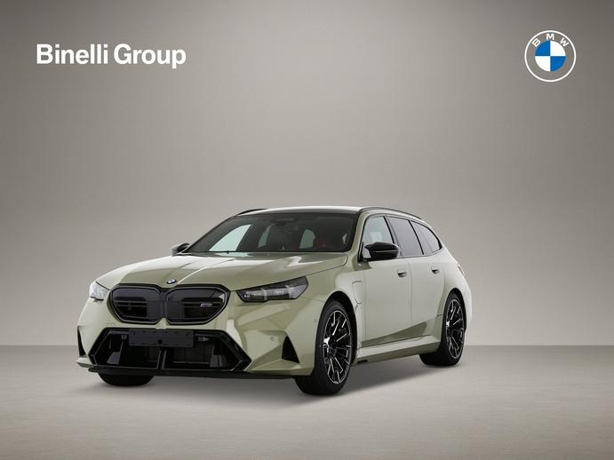 BMW M5 Touring, Plug-in-Hybrid Benzina/Elettrica, Auto nuove, Automatico