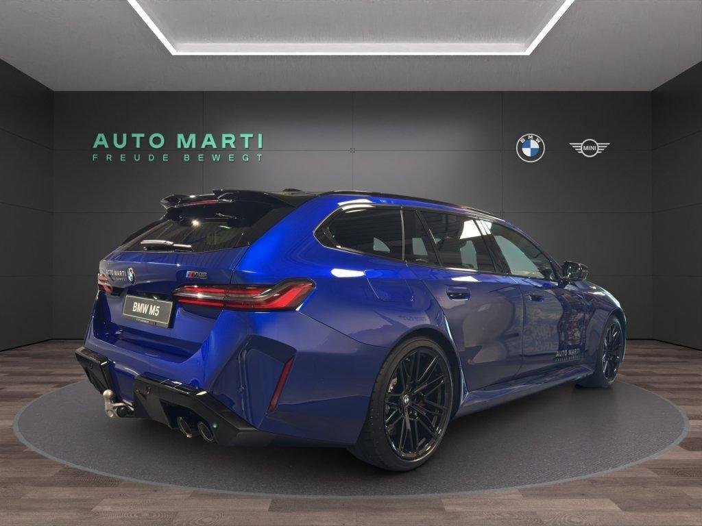 BMW M5 Touring, Plug-in-Hybrid Benzin/Elektro, Occasion / Gebraucht, Automatik - 4