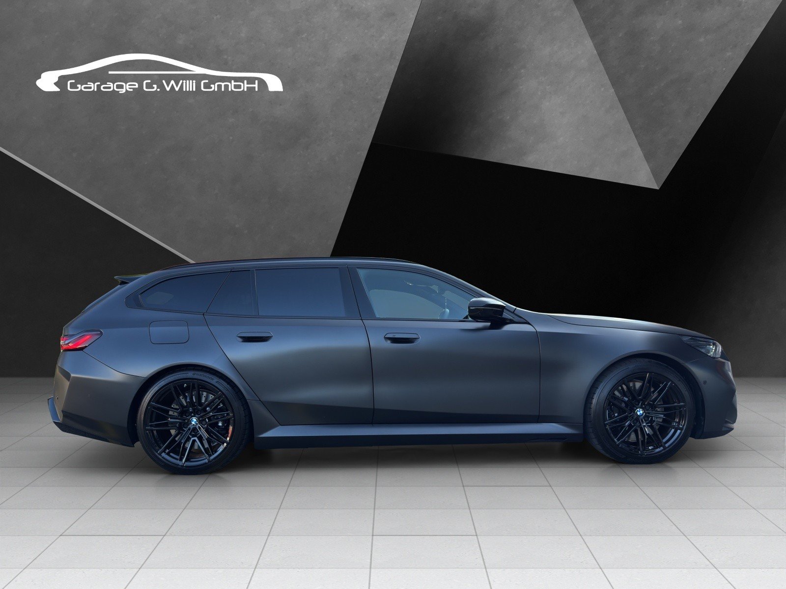BMW M5 Touring, Plug-in-Hybrid Petrol/Electric, Second hand / Used, Automatic - 5