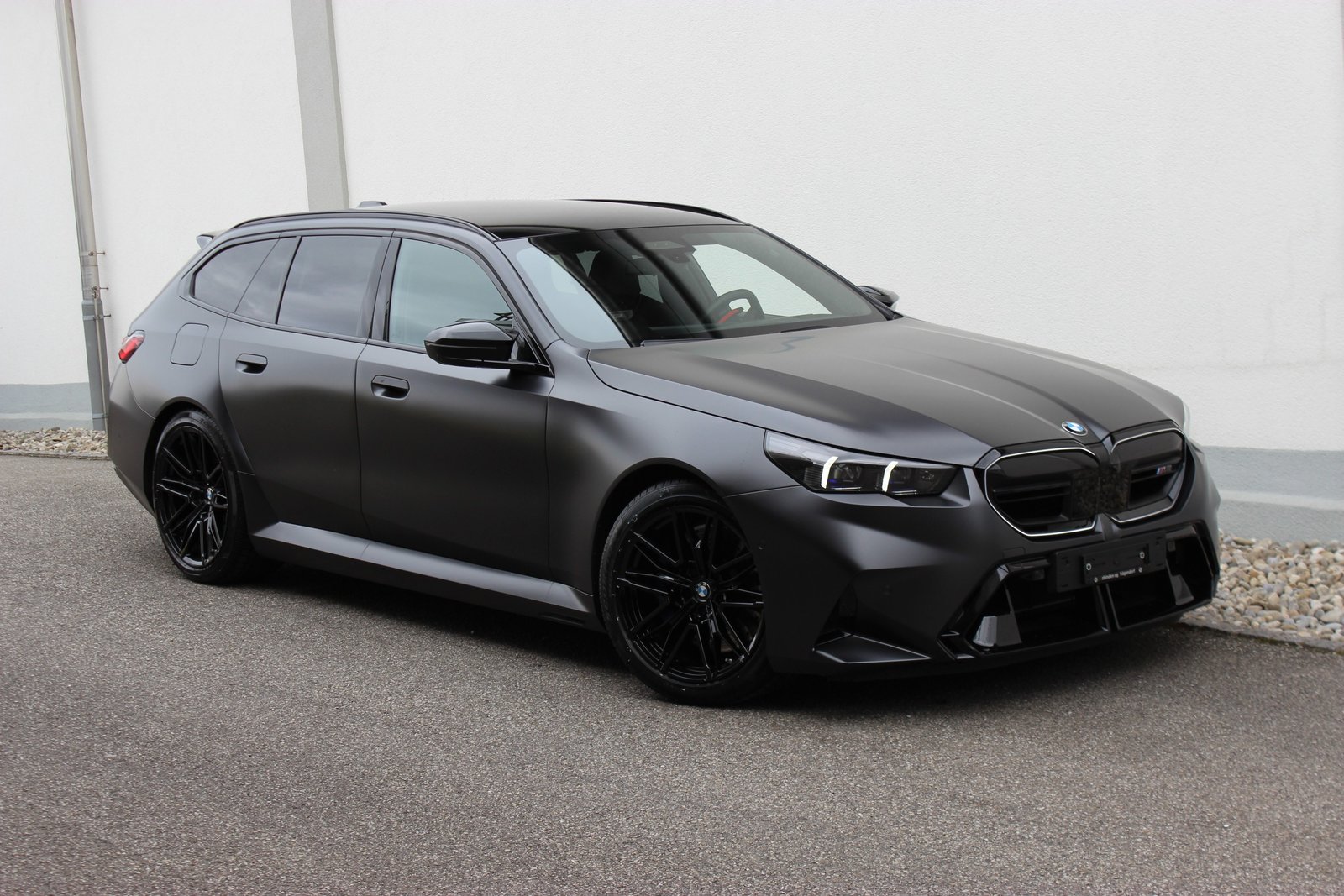 BMW M5 Touring *Frozen Deep Grey metallic*, Plug-in-Hybrid Benzin/Elektro, Occasion / Gebraucht, Automatik - 7