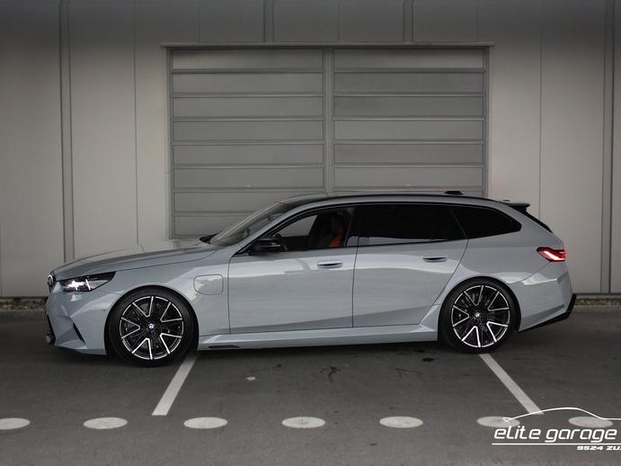BMW M5 Touring aus 1. Hand, Plug-in-Hybrid Petrol/Electric, Second hand / Used, Automatic