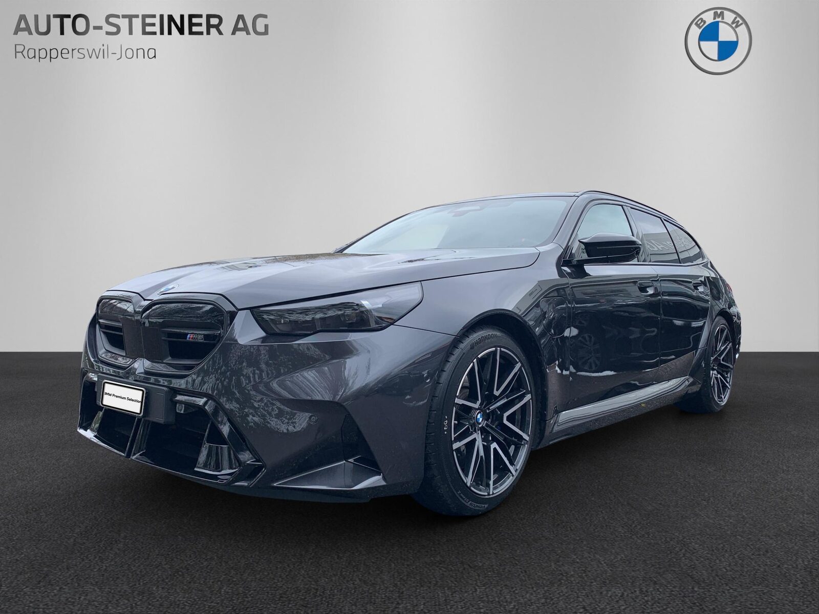 BMW M5 xDrive Touring