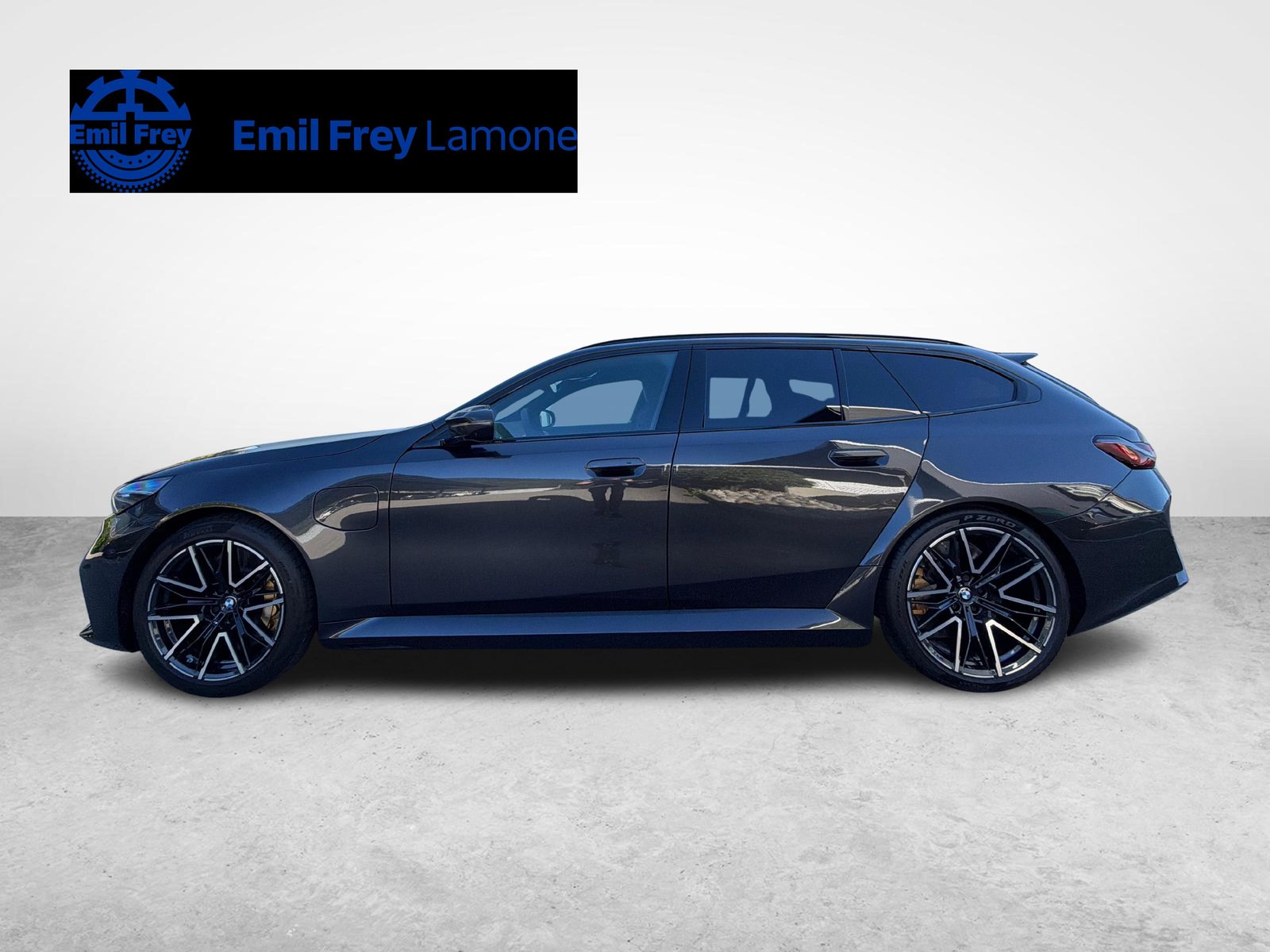 BMW M5 xDrive Touring, Plug-in-Hybrid Benzin/Elektro, Vorführwagen, Automatik - 2