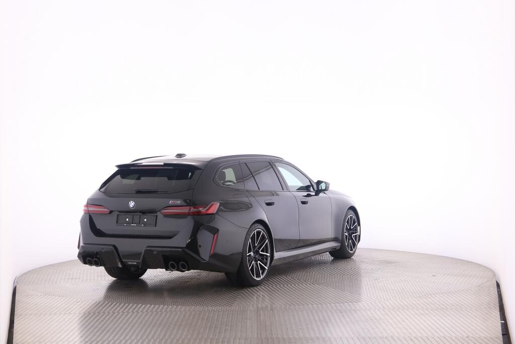 BMW M5 xDrive Touring, Plug-in-Hybrid Petrol/Electric, Ex-demonstrator, Automatic - 2