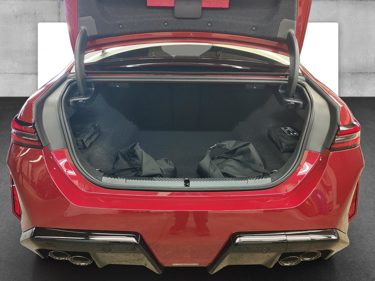 BMW M5, Plug-in-Hybrid Petrol/Electric, New car, Automatic - 7