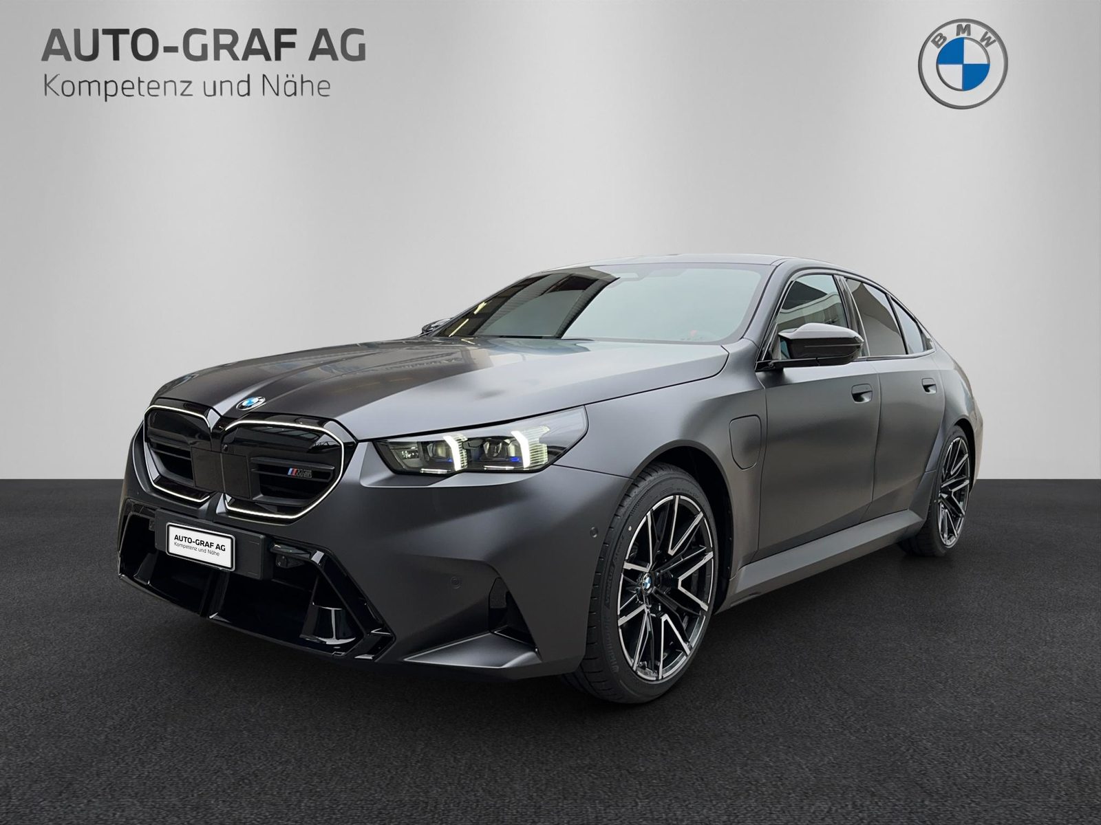 BMW M5 xDrive