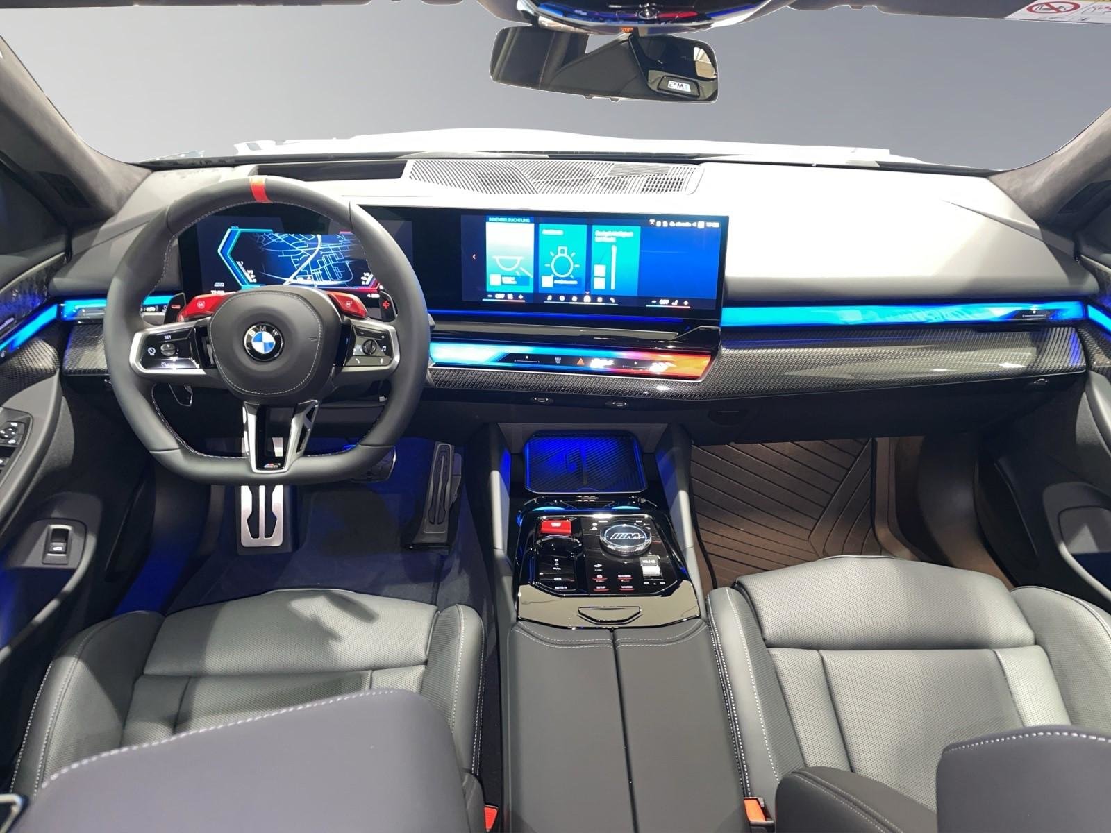 BMW M5, Plug-in-Hybrid Petrol/Electric, New car, Automatic - 6