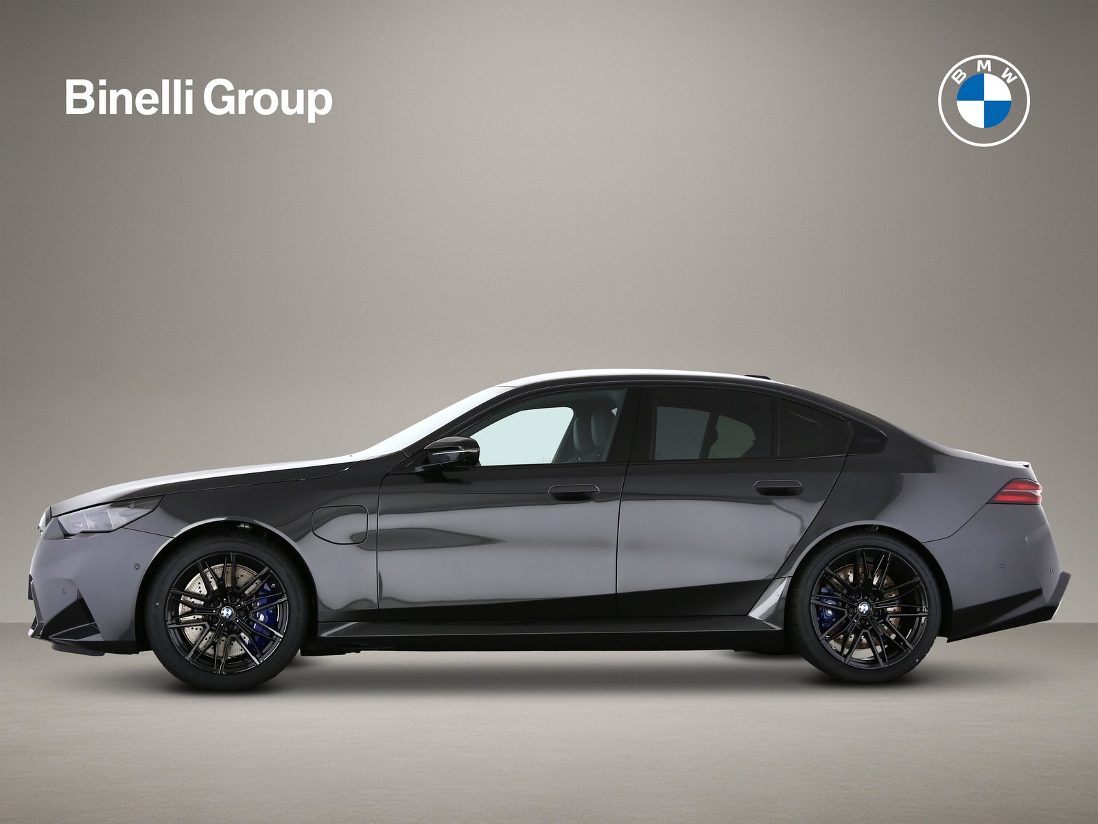BMW M5, Plug-in-Hybrid Benzina/Elettrica, Auto nuove, Automatico - 5