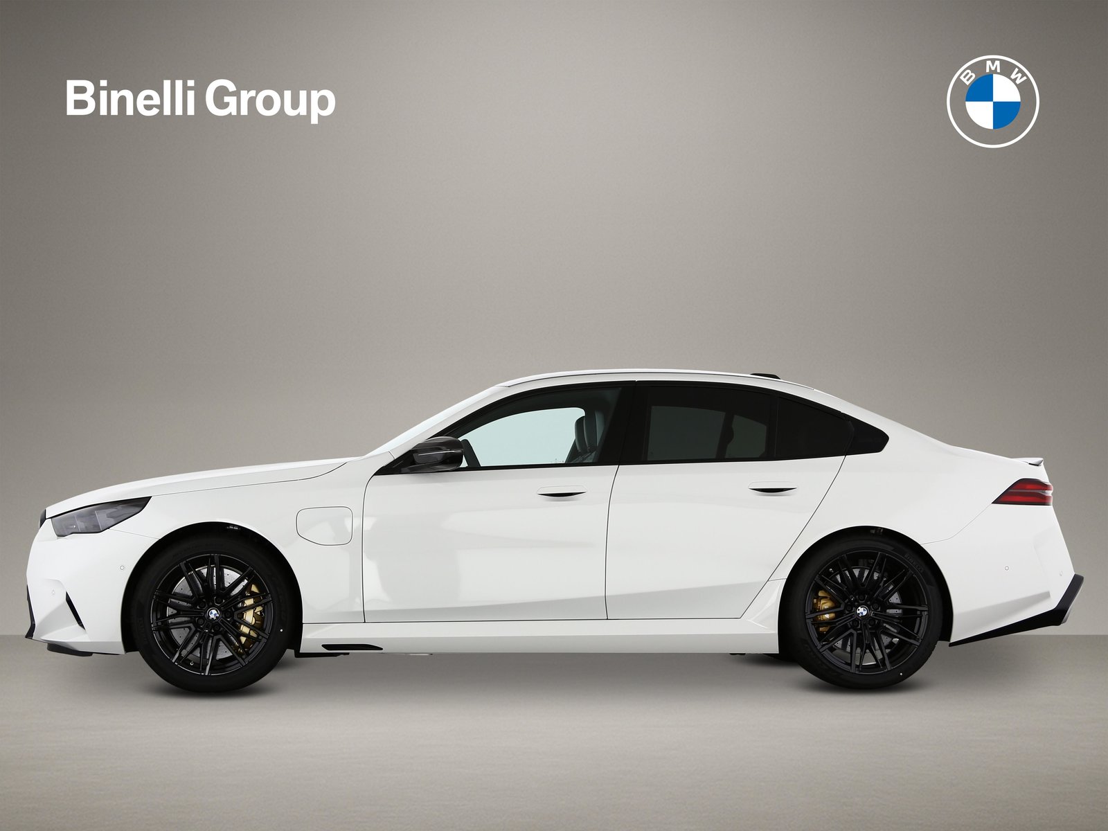 BMW M5, Plug-in-Hybrid Benzin/Elektro, Neuwagen, Automatik - 3