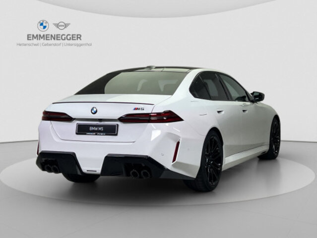 BMW M5, Hybride Intégral Essence/Électricité, Voiture nouvelle, Automatique - 5