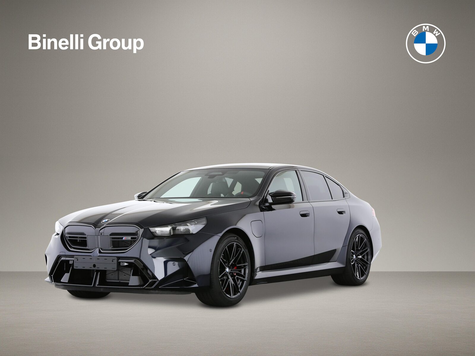 BMW M5 xDrive