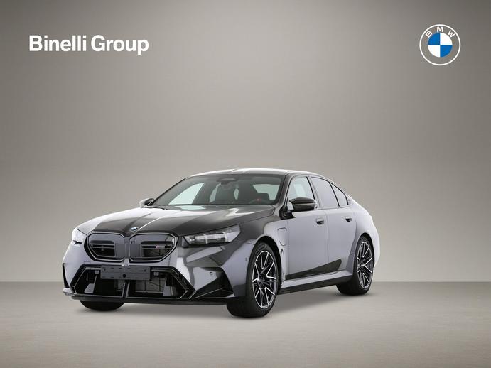 BMW M5 Limousine, Plug-in-Hybrid Benzin/Elektro, Neuwagen, Automatik