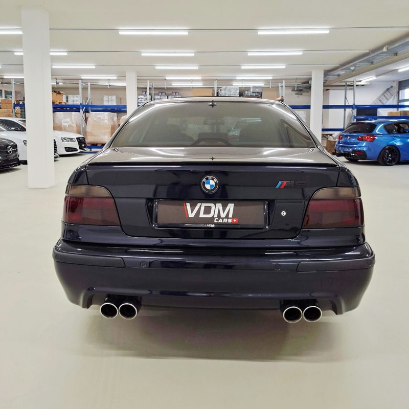 BMW M5, Petrol, Second hand / Used, Manual - 3