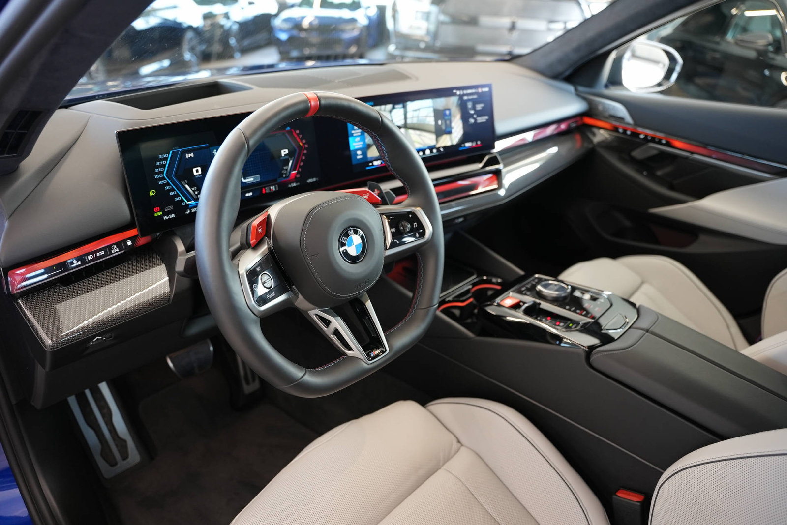 BMW M5 M Performance, Plug-in-Hybrid Petrol/Electric, Second hand / Used, Automatic - 7