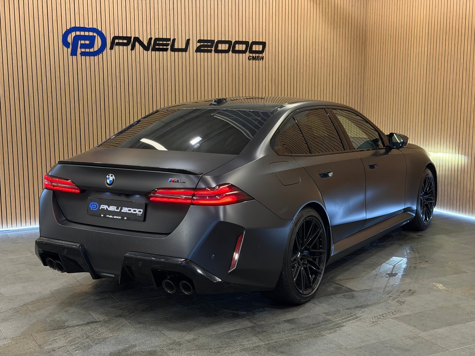 BMW M5 CH Fahrzeug *Gratis Service 3Jahre/100'000km G, Plug-in-Hybrid Benzin/Elektro, Occasion / Gebraucht, Automatik - 5