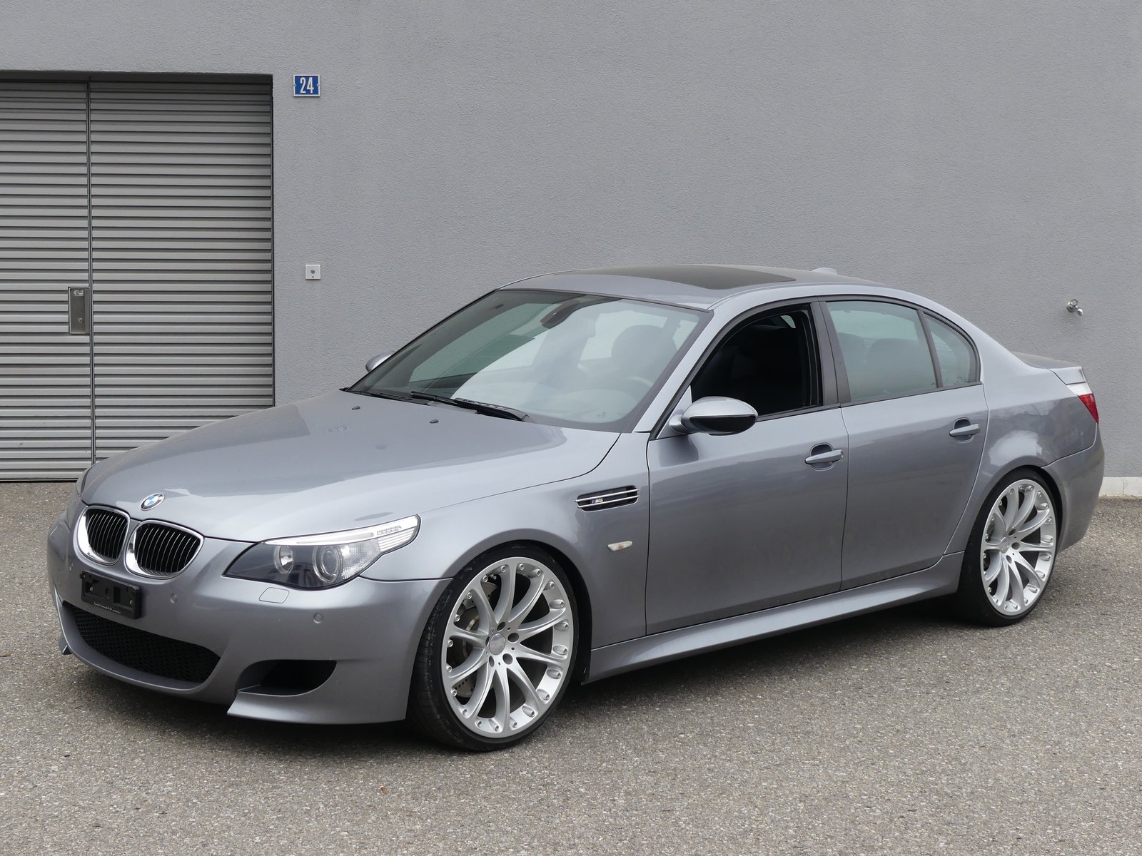 BMW M5