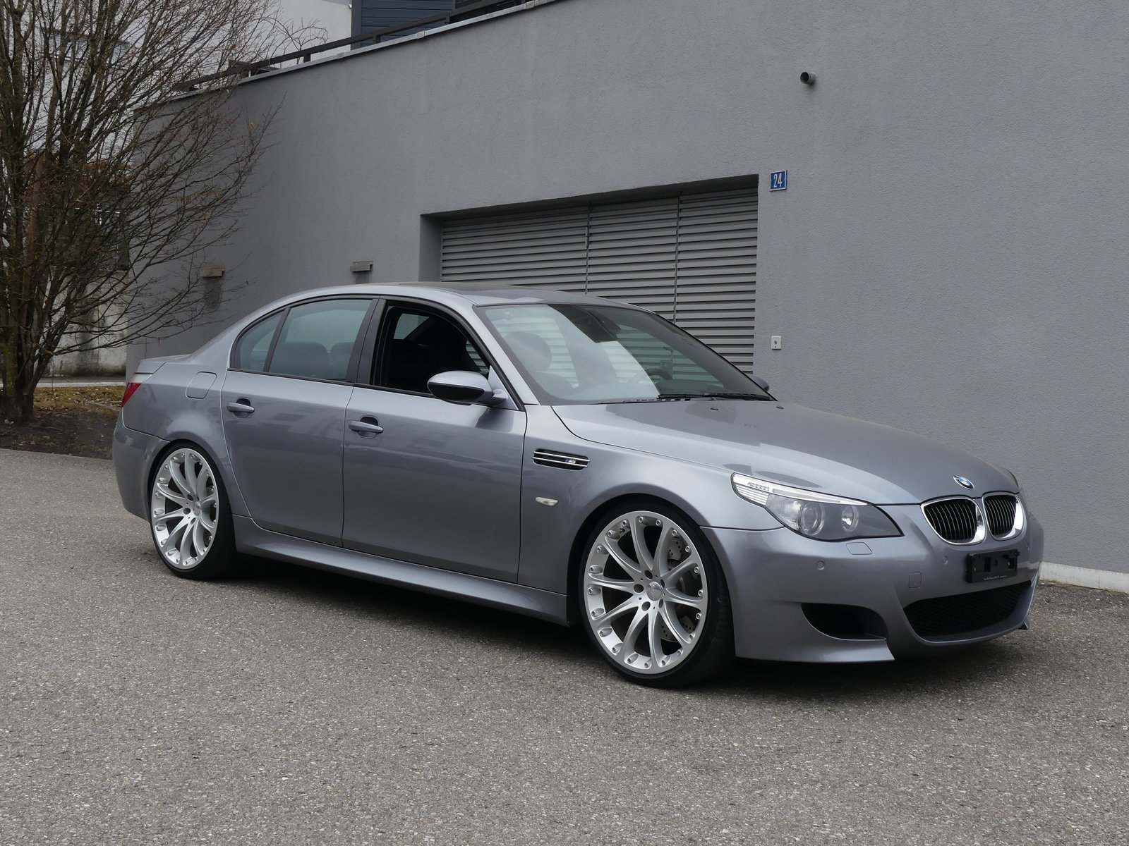 BMW M5, Essence, Occasion / Utilisé, Automatique - 2