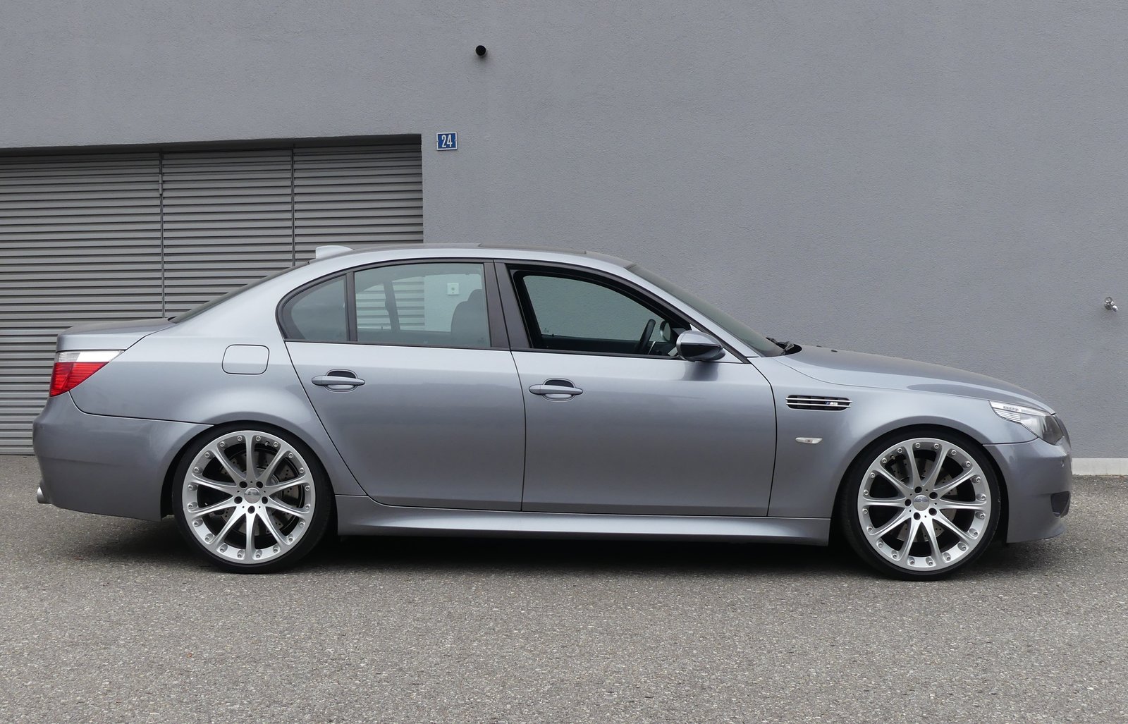 BMW M5, Essence, Occasion / Utilisé, Automatique - 3
